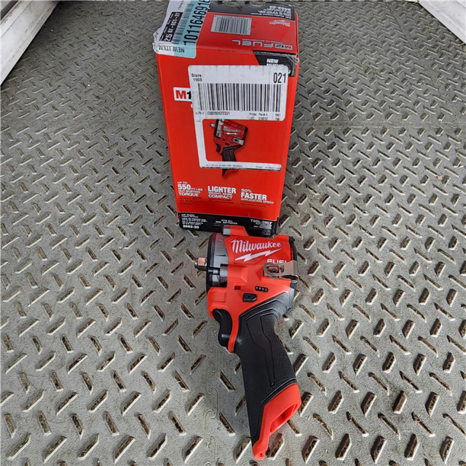 HOUSTON LOCATION - AS-IS M12 FUEL 3/8 Stubby Impact Wrench