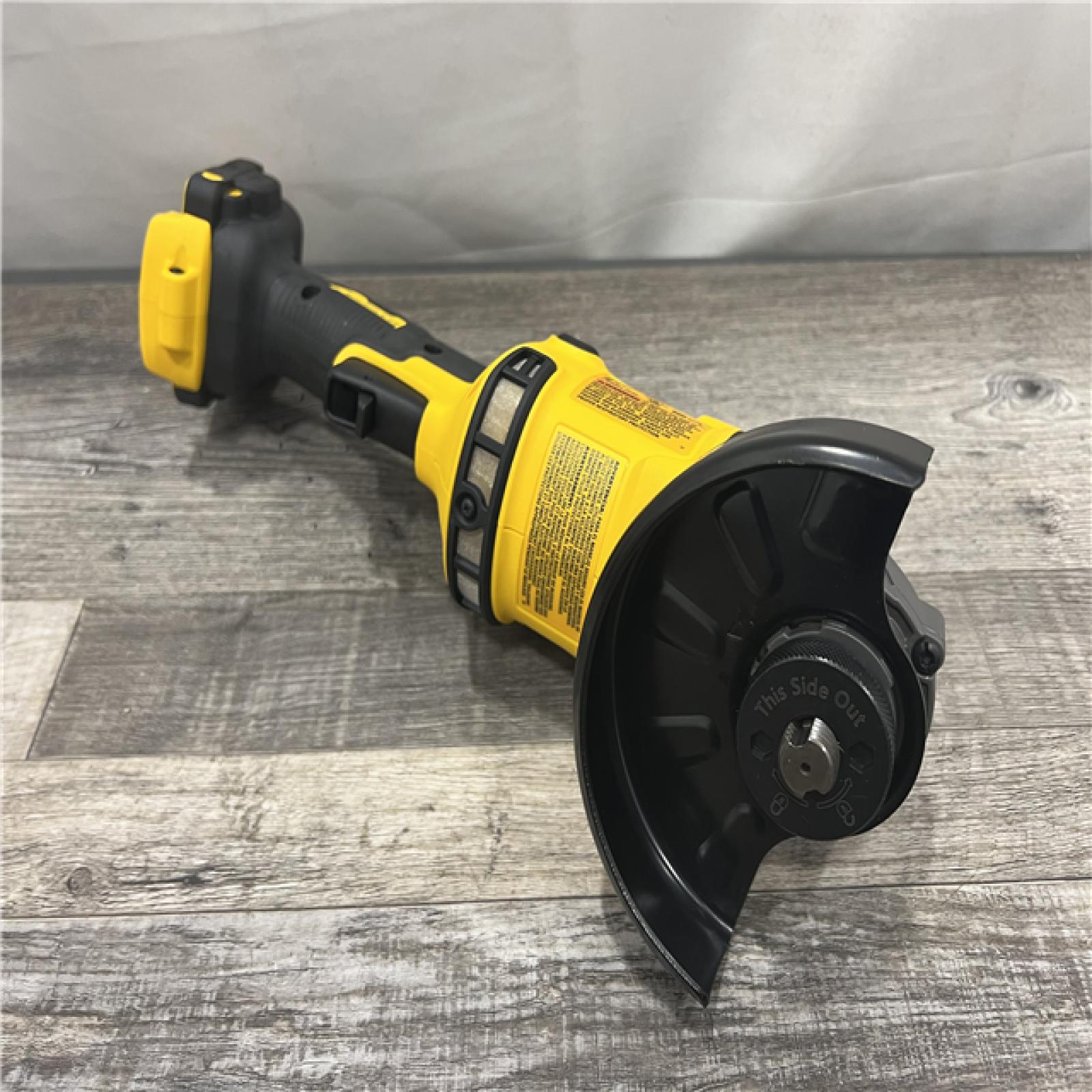 AS-IS DeWalt Flexvolt 60V Max Cordless Grinder  4.5 in; 6 in  Kit  1 KT (115-DCG418X2)