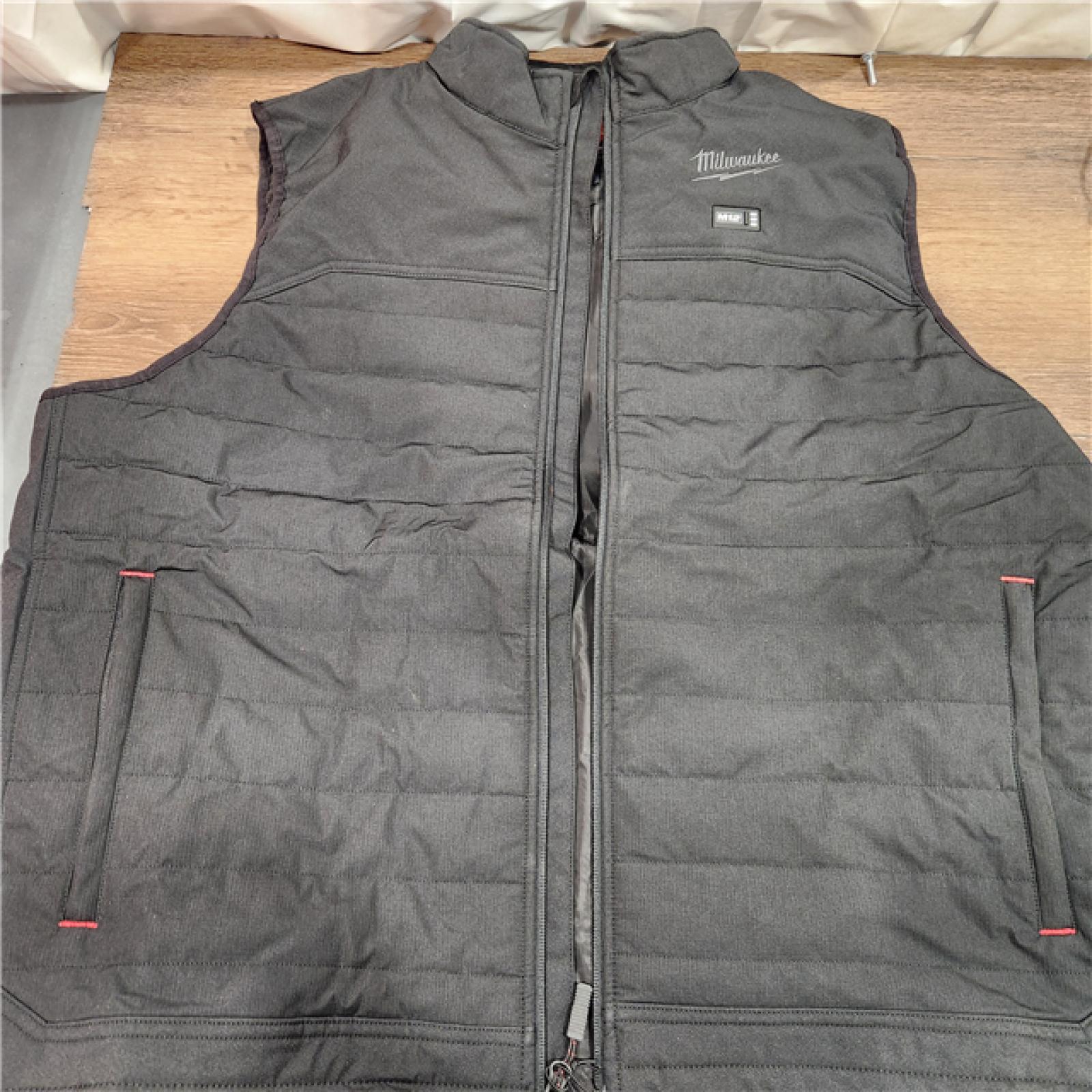 AS-IS Milwaukee Men's M12 Heated AXIS Vest