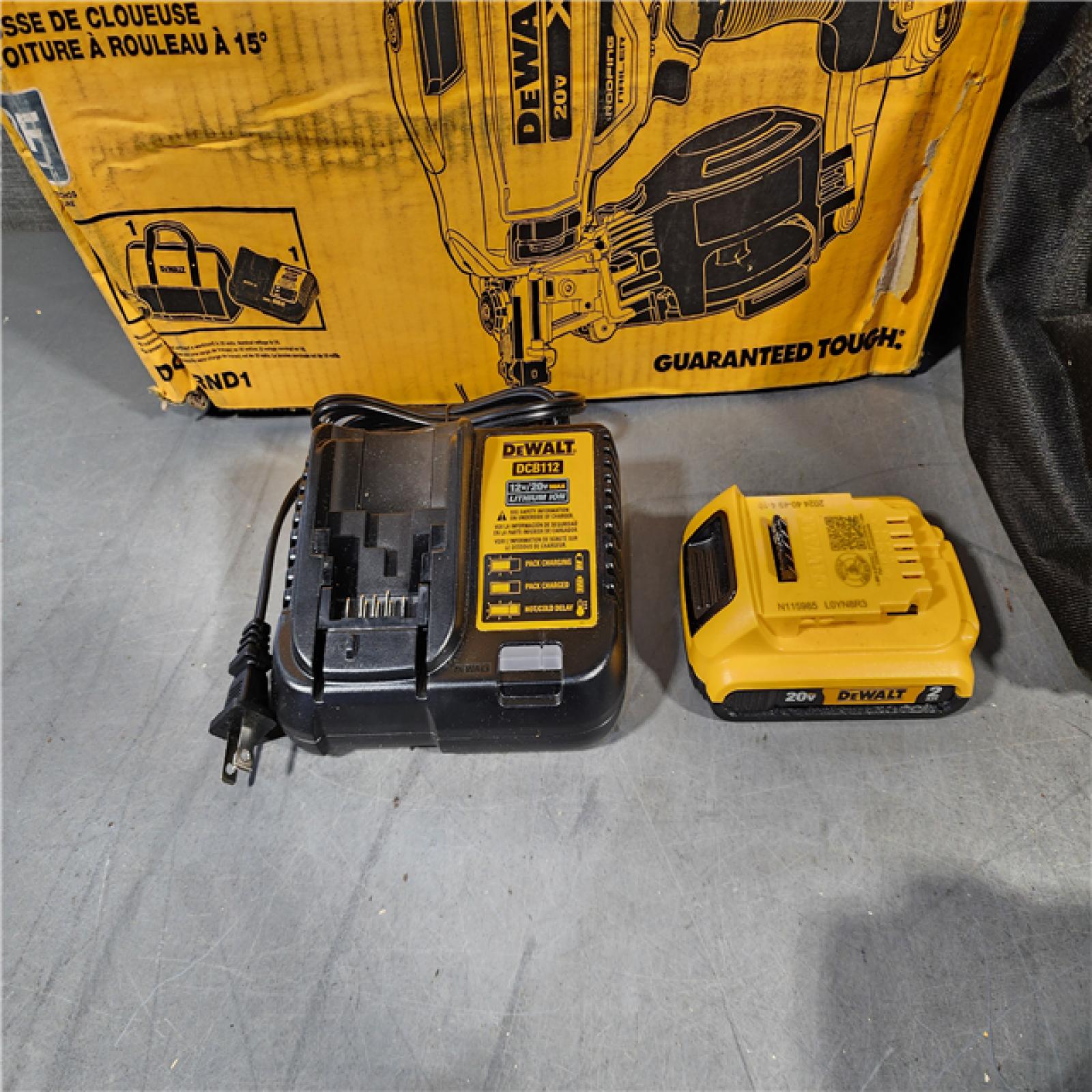 HOUSTON LOCATION - AS-IS DEWALT 2007898 Roofing Nailer Cordless