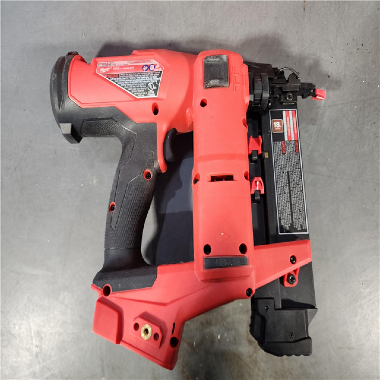 HOUSTON LOCATION - AS-IS Milwaukee M18 Fuel 18V Brushless 18-Gauge Brad Nailer 2746-20 (Bare Tool)