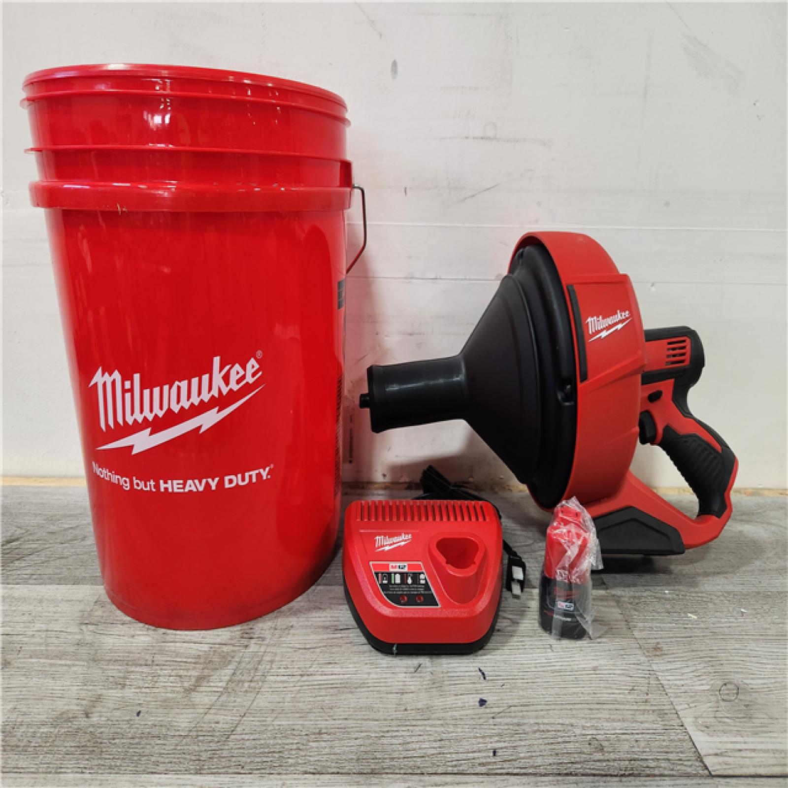 Phoenix Location Milwaukee M12 12-V Lithium-Ion Cordless Drain Snake Auger W/ (1) 1.5Ah Battery, 5/16 in. x 25 ft. Cable, Charger, & 5 Gal. Bucket