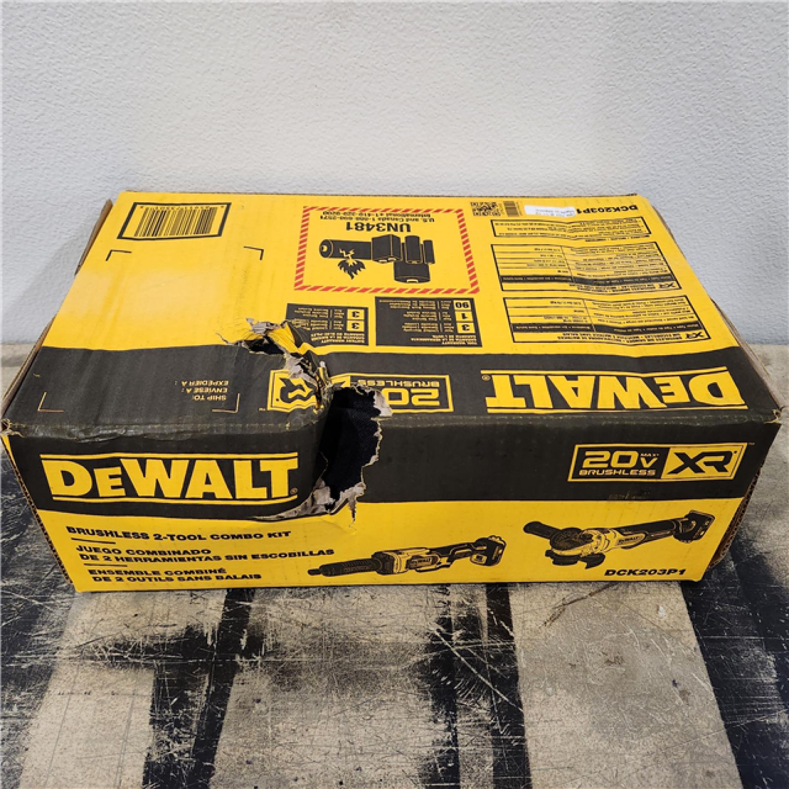 NEW! - DEWALT 20V MAX XR Cordless Grinder 2 Tool Combo Kit with 4.5 in. Grinder, 1-1/2 in. Die Grinder, and (1) 5.0Ah Battery