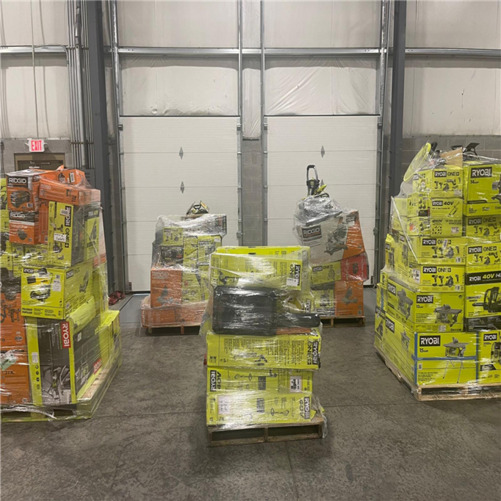 Pittston Location As-Is Power Tools Partial Truckload (5 pallets) 1359275-A