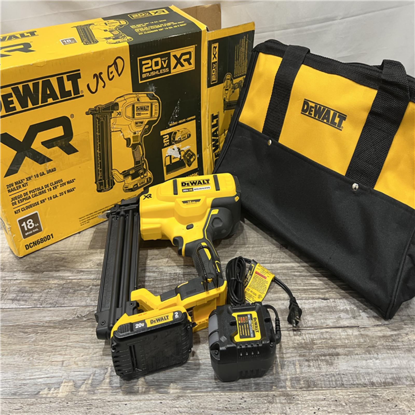 AS-IS DEWALT 20V-MAX XR 18GA BRAD NAILER KIT