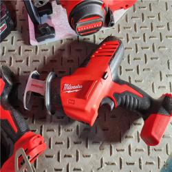 HOUSTON LOCATION - AS-IS (APPEARS LIKE NEW) Milwaukee M18 18-Volt Lithium-Ion Brushless Cordless Combo Kit (4-Tool) with 2-Batteries, 1-Charger and Tool Bag