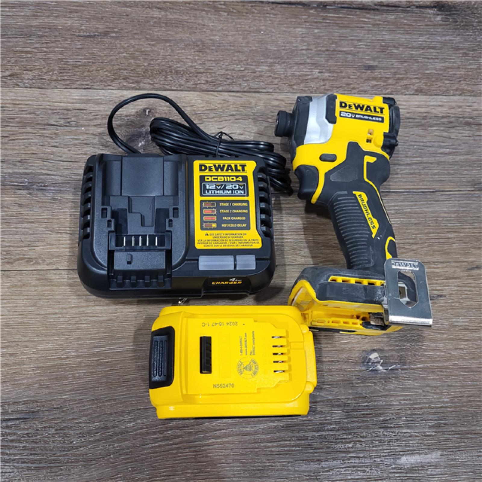 AS-IS ATOMIC 20V MAX Lithium-Ion Cordless 1/4 in. Brushless Impact Driver Kit, 5 Ah Battery, Charger, and Bag