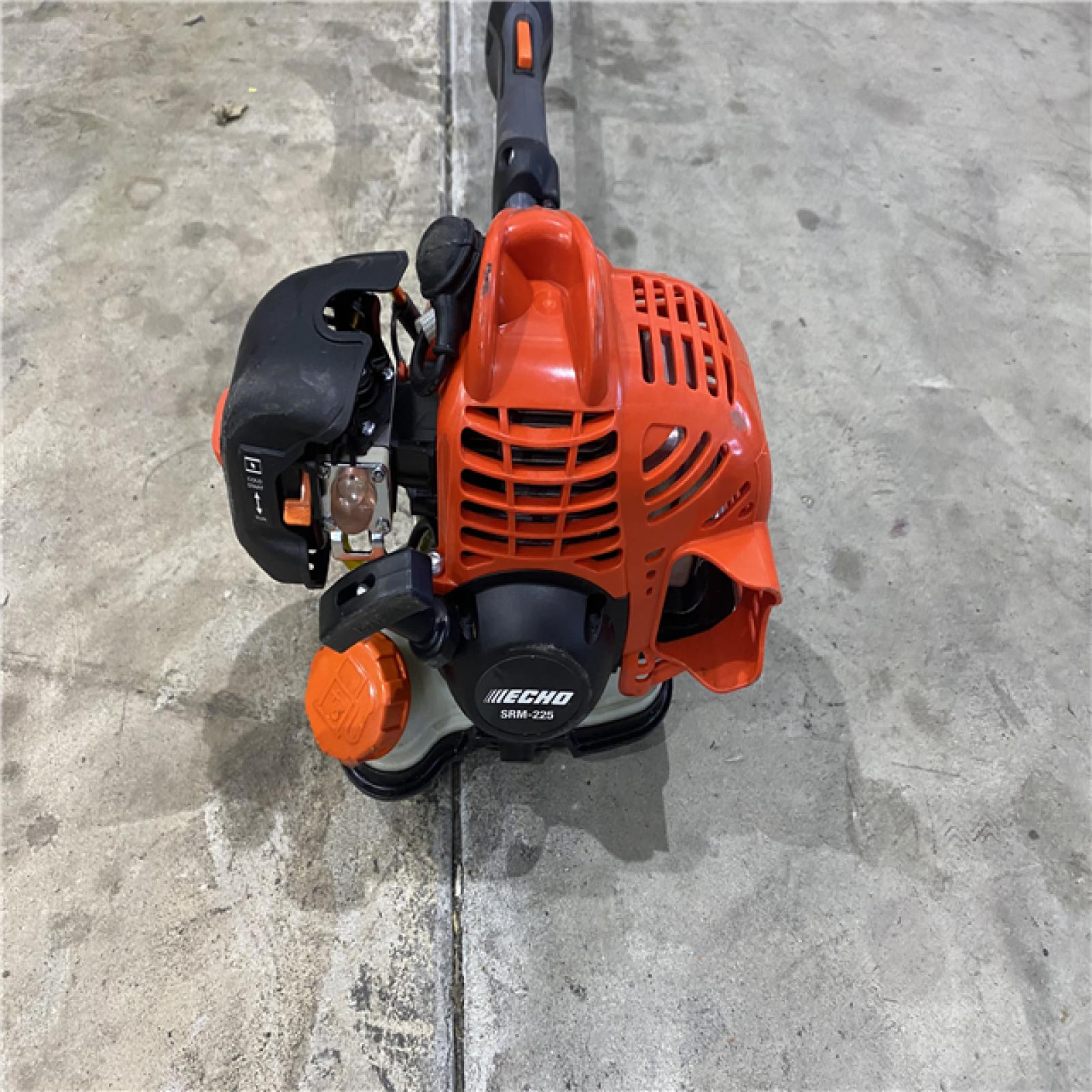 Houston location AS-IS Echo SRM-225 21.2cc 2 Stroke Fuel Efficient Durable Gas Straight Shaft Trimmer