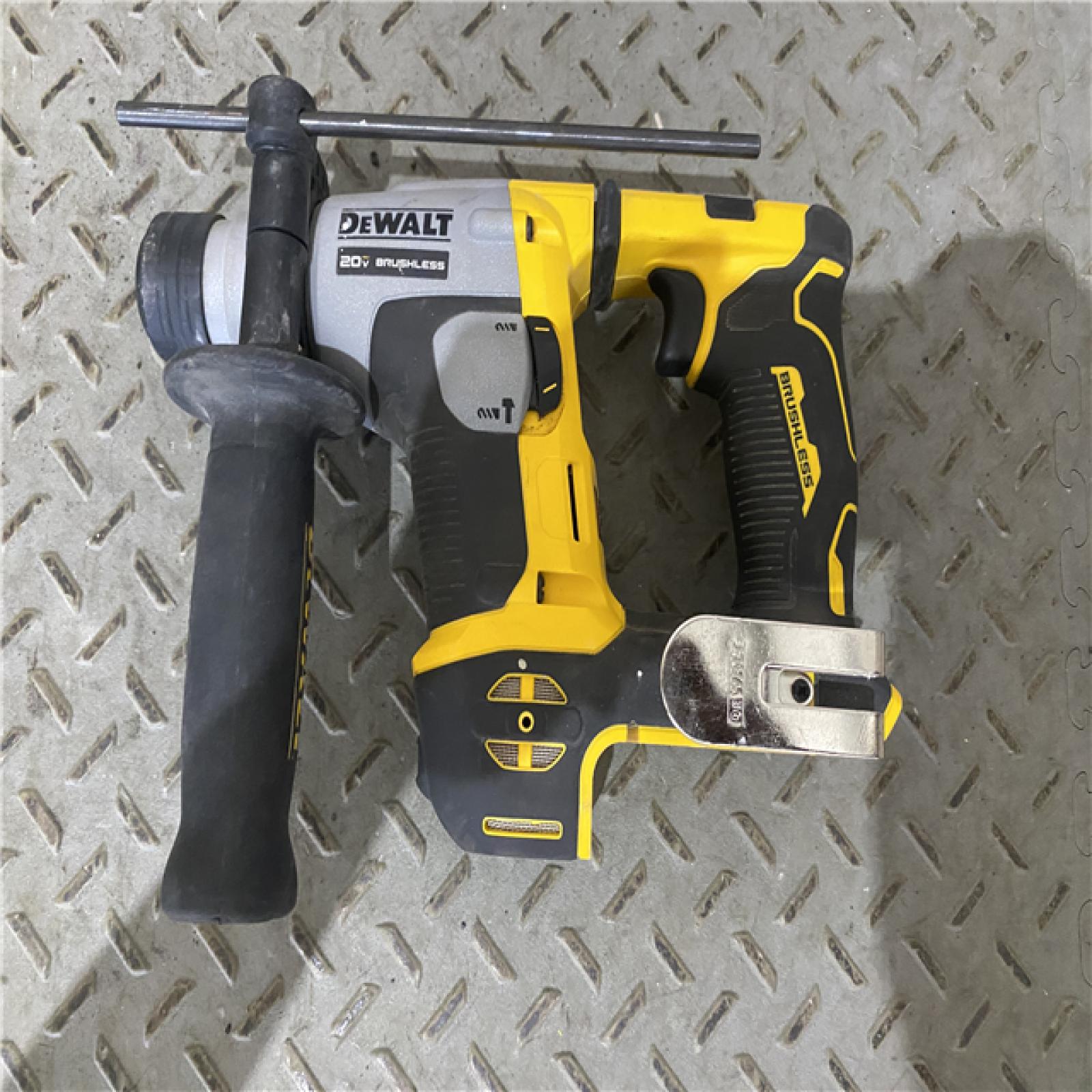 Houston location AS-IS Dewalt DCH172B MAX Atomic 20V 5/8 Inch Brushless Cordless SDS Plus Rotary Hammer (Tool Only)