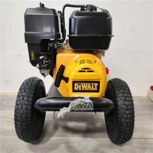 Phoenix Location DEWALT 3500 PSI 2.5 GPM Cold Water Gas Pressure Washer with DeWalt 208cc Engine