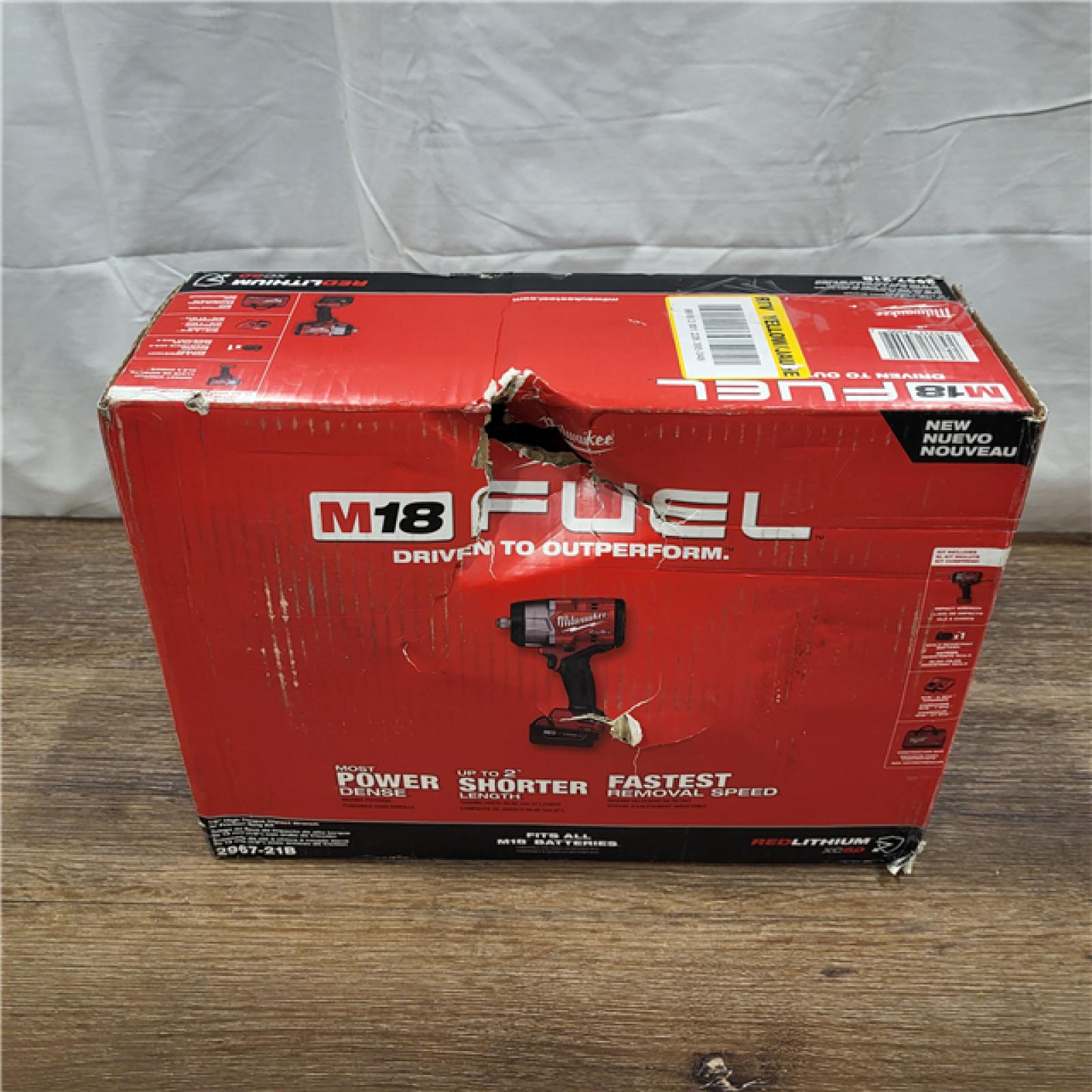 AS-IS Milwaukee M18 1/2 in. Cordless Brushless High Torque Impact Wrench Kit (Battery & Charger)