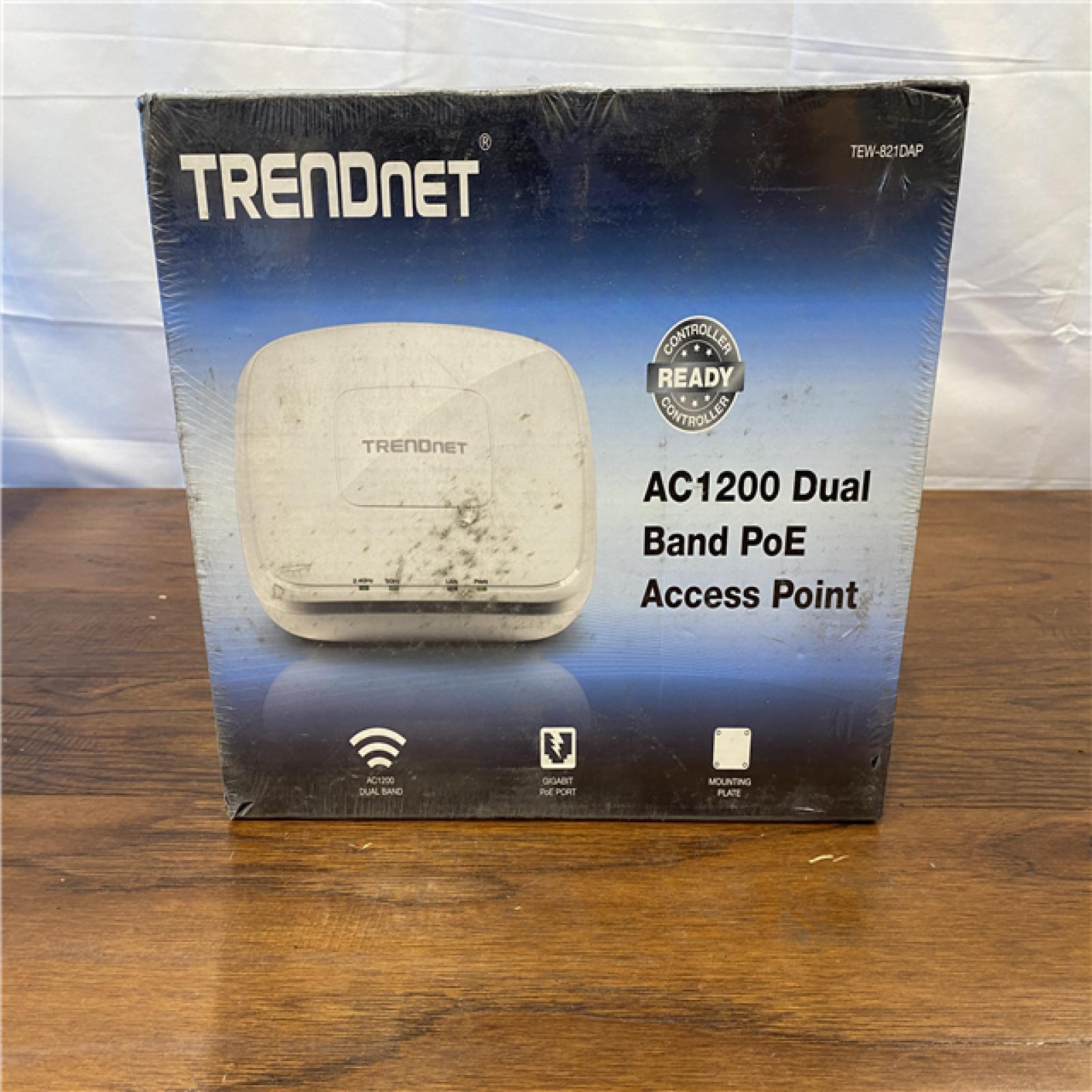 NEW! TRENDnet TEW-821DAP AC1200 Dual Band PoE Access Point (with Software Controller)