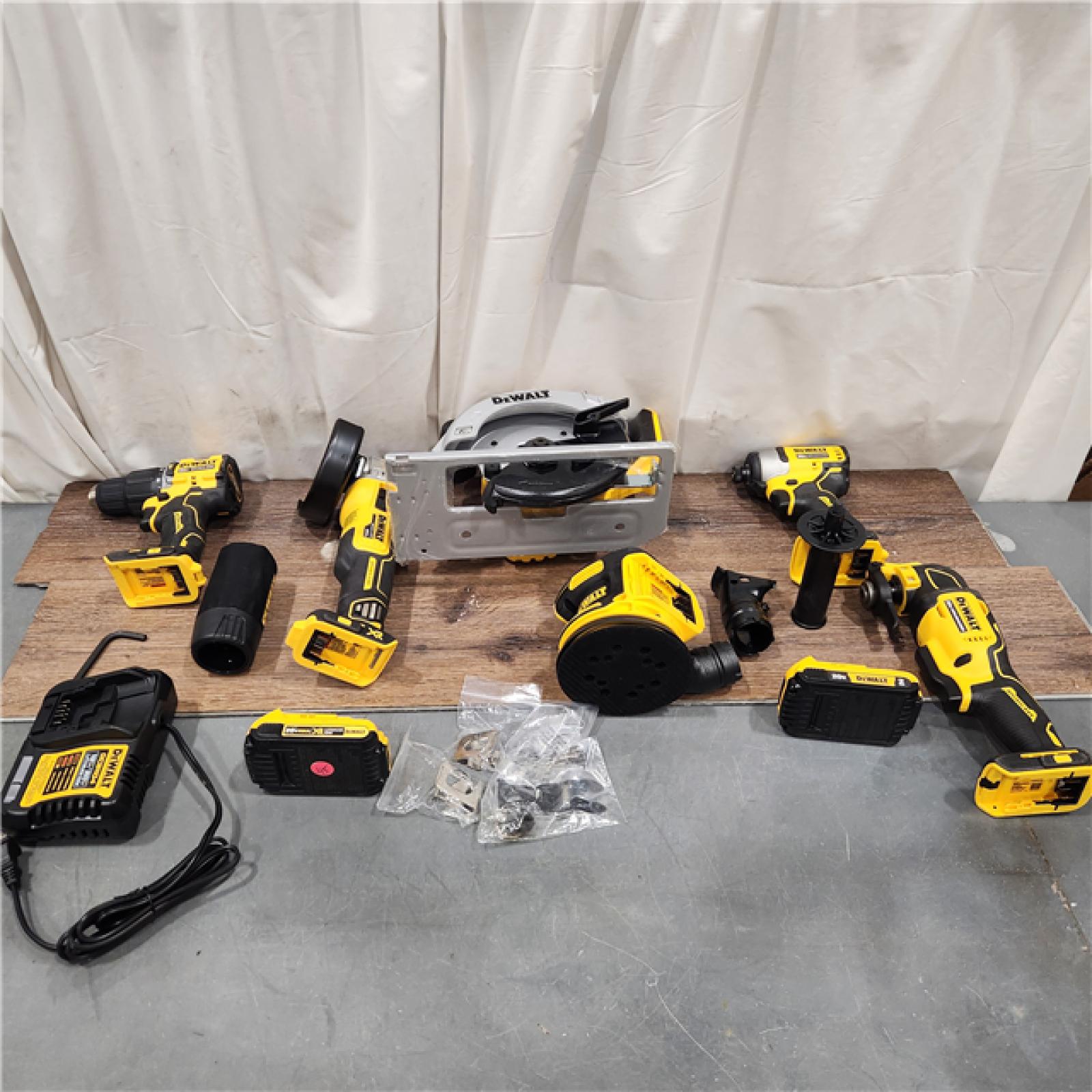 AS IS Dewalt 20-Volt MAX ToughSystem Lithium-Ion 6-Tool Cordless Combo Kit