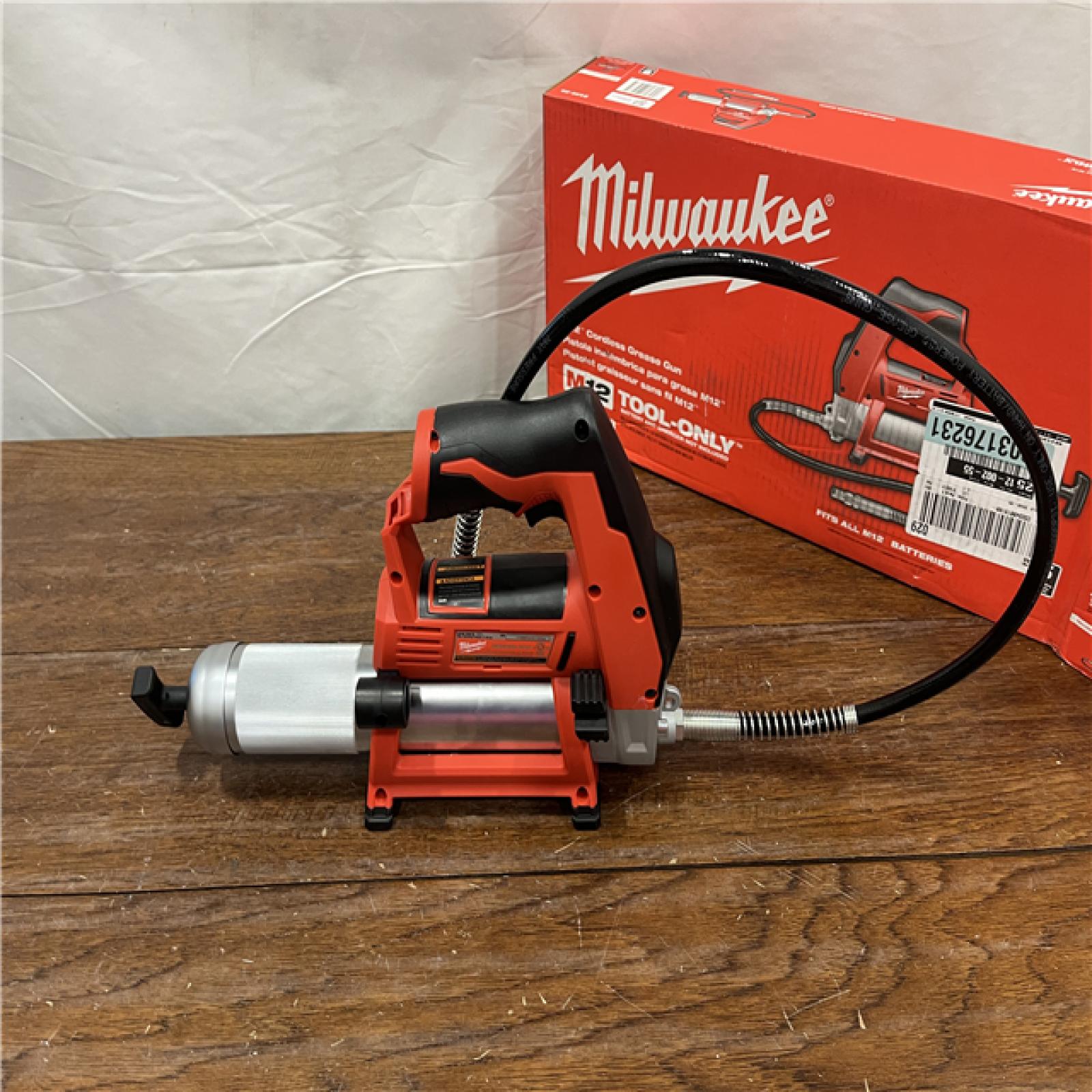 AS-IS Milwaukee 2446-20 M12 12V Cordless Grease Gun (Tool Only)