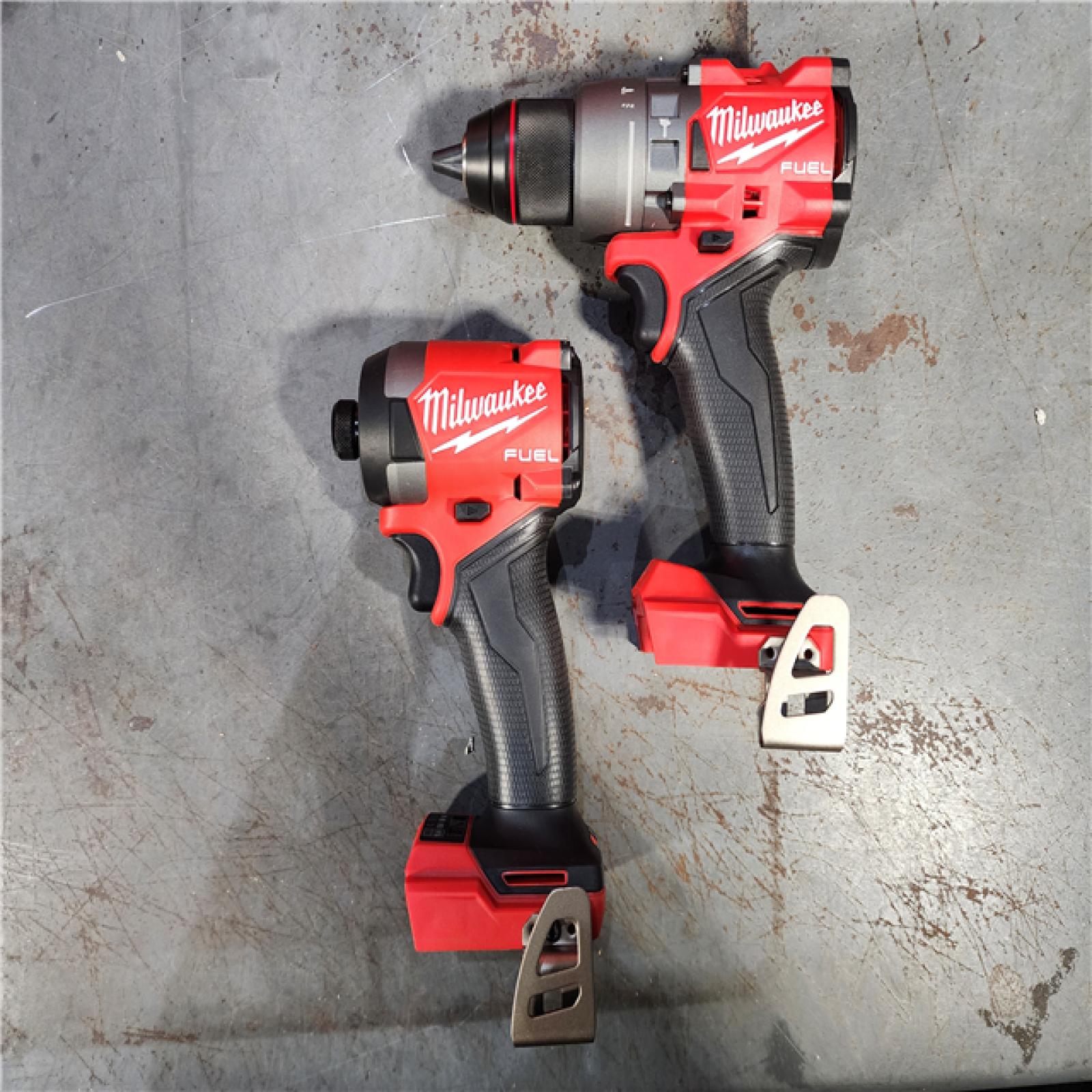 HOUSTON LOCATION - AS-IS (APPEARS LIKE NEW) Milwaukee M18 FUEL 18V Lithium-Ion Brushless Cordless Hammer Drill and Impact Driver Combo Kit (2-Tool) with 2 Batteries