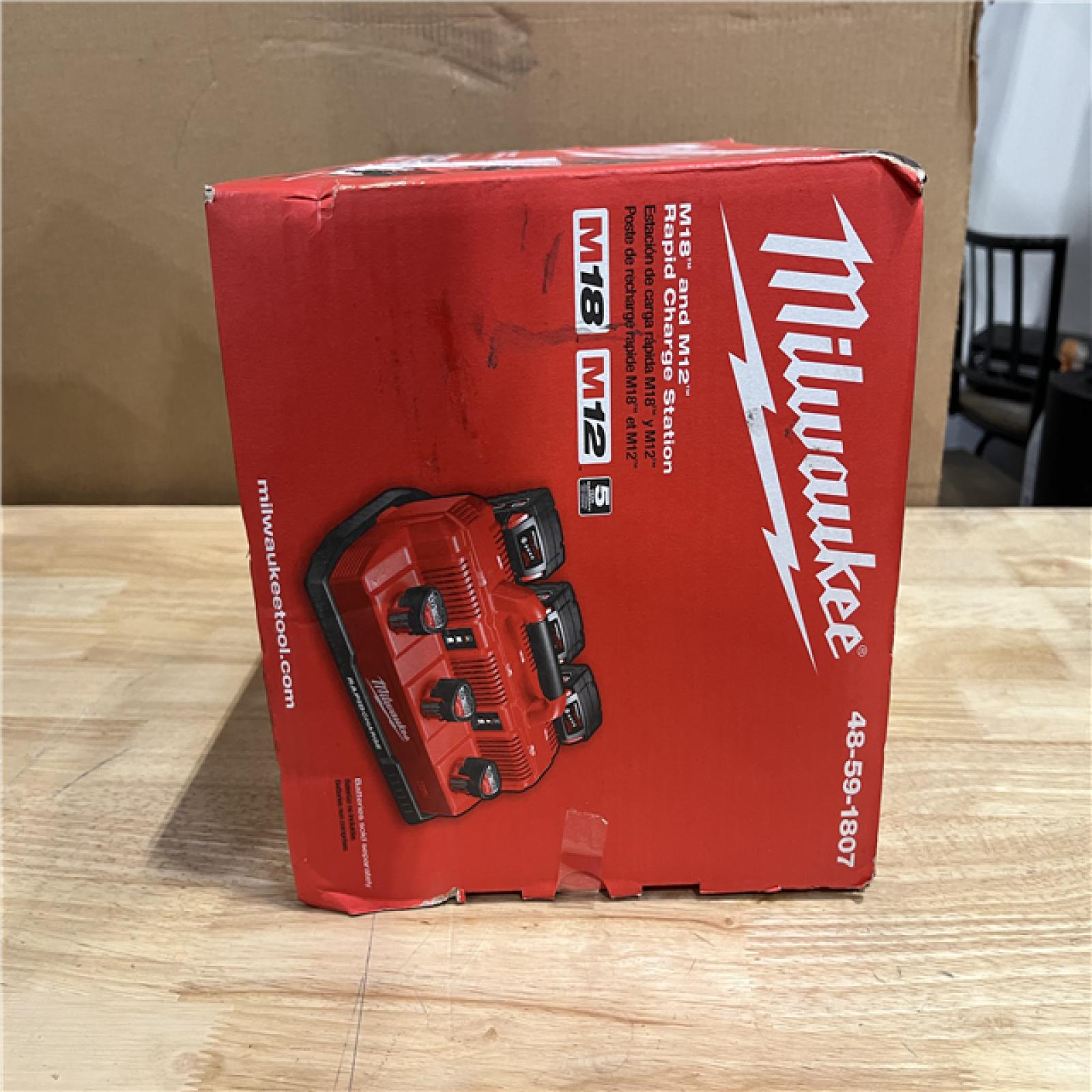 NEW! Milwaukee M18 & M12 Rapid Charge Station