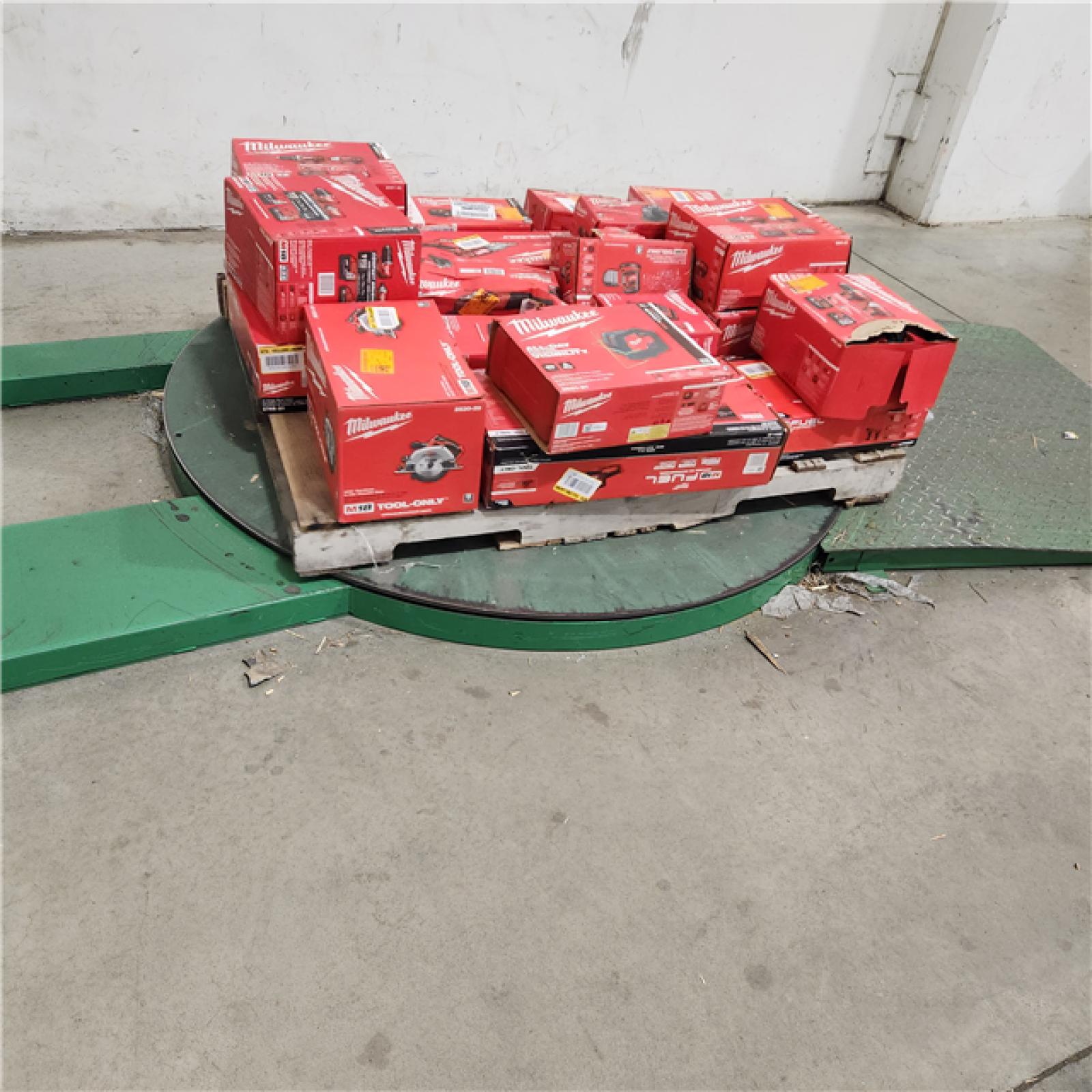 Dallas Location - As-Is MILWAUKEE Tool Pallet