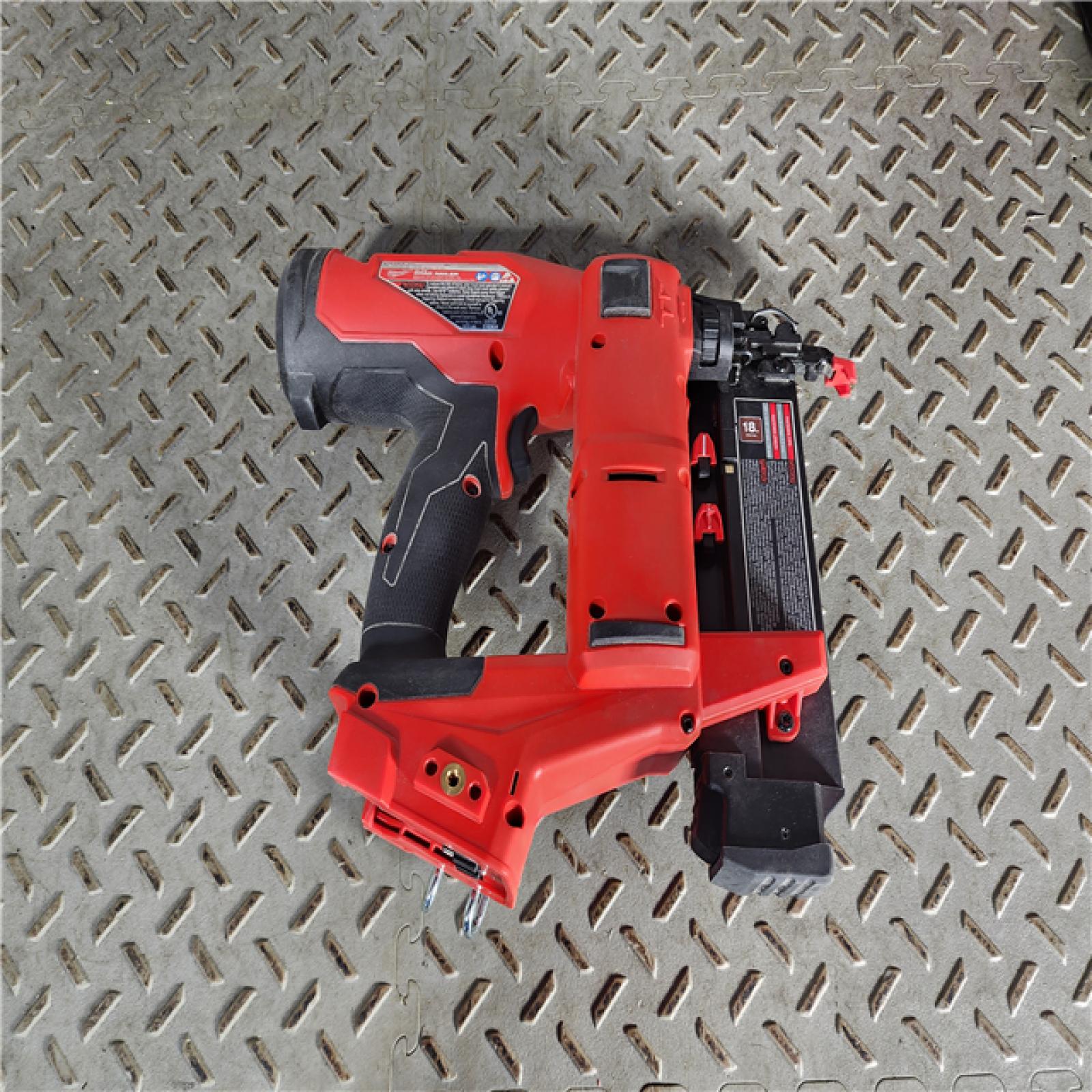 HOUSTON LOCATION - AS-IS Milwaukee M18 Fuel 18V Brushless 18-Gauge Brad Nailer 2746-20 (Bare Tool)