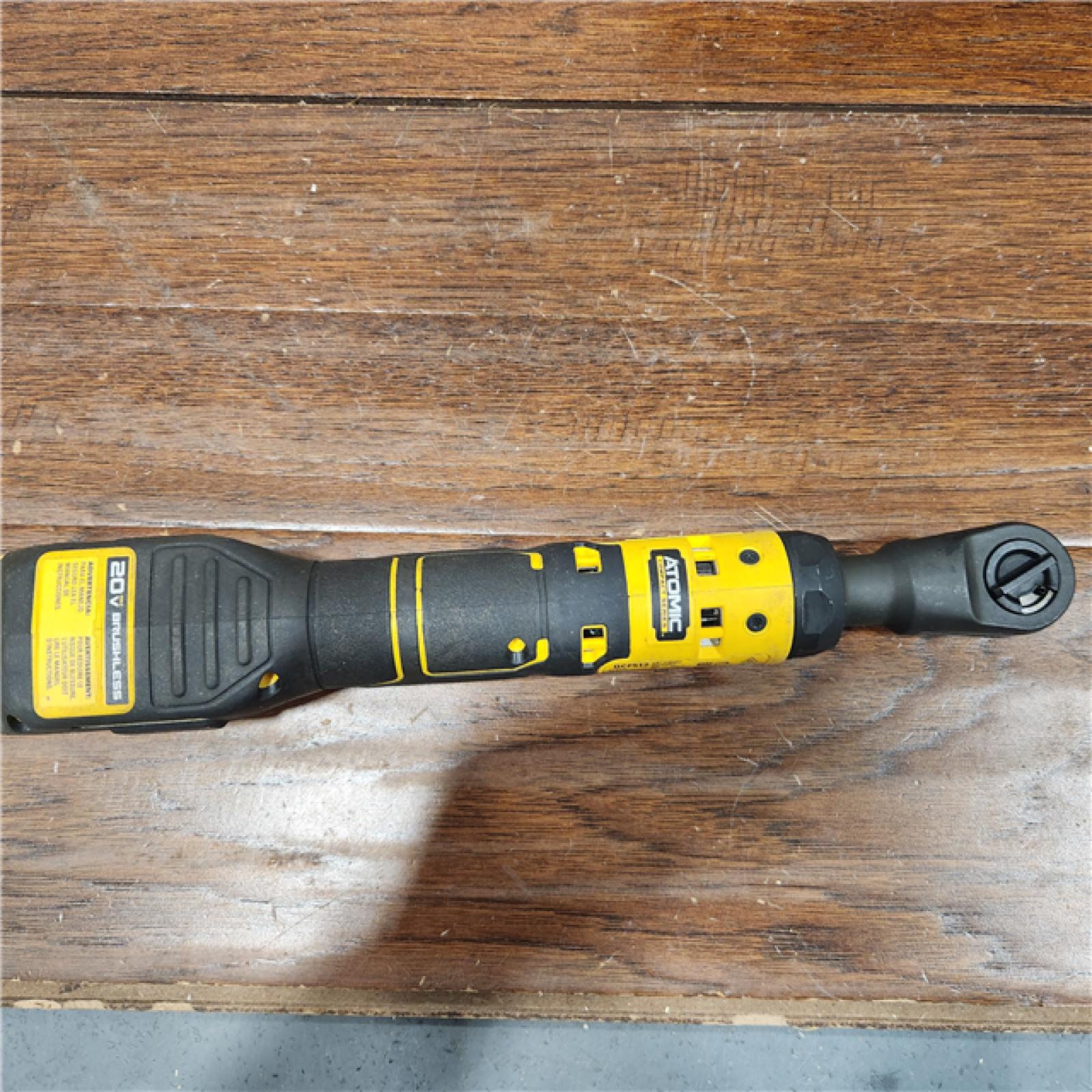 AS-IS ATOMIC 20V MAX Cordless 1/2 in. Ratchet (Tool Only)