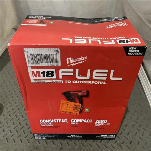 Houston location AS-IS Milwaukee 2839-20 M18 FUEL 15 Ga. 18 Volt Brushless Angled Finish Nailer