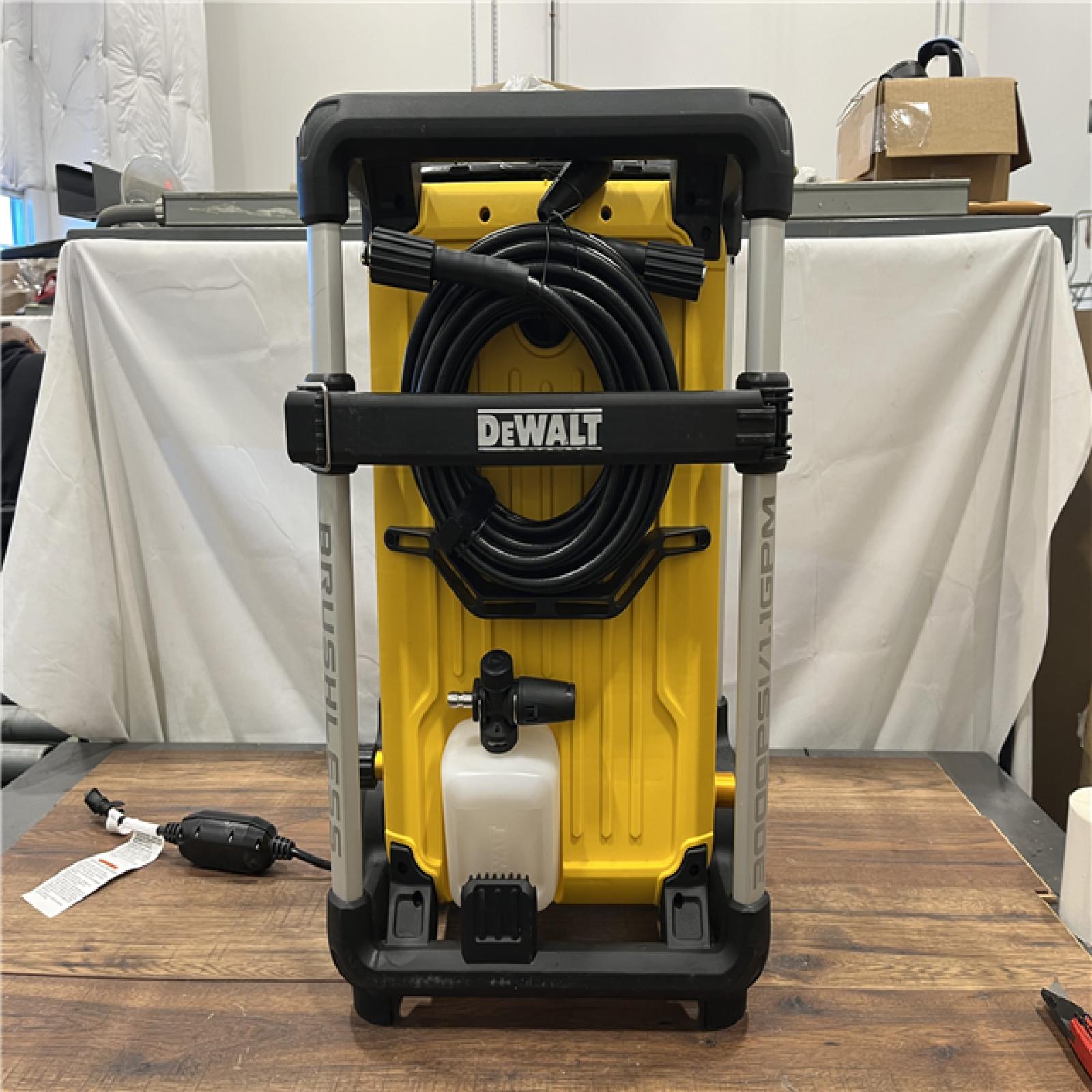 AS-IS DEWALT 3000 PSI 1.1 GPM 15 Amp Cold Water Electric Pressure Washer with Internal Equipment Storage