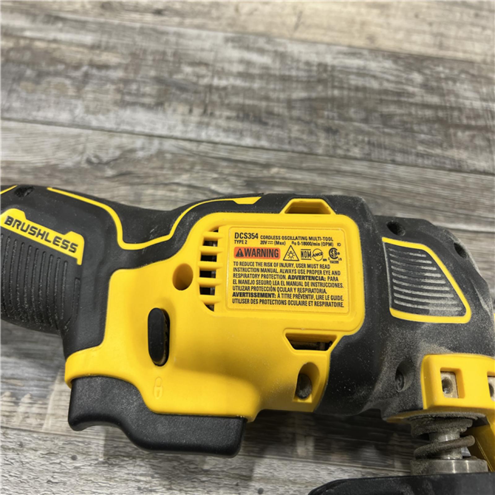 AS-IS DEWALT ATOMIC 20V MAX Cordless Brushless Oscillating Multi Tool (Tool Only)