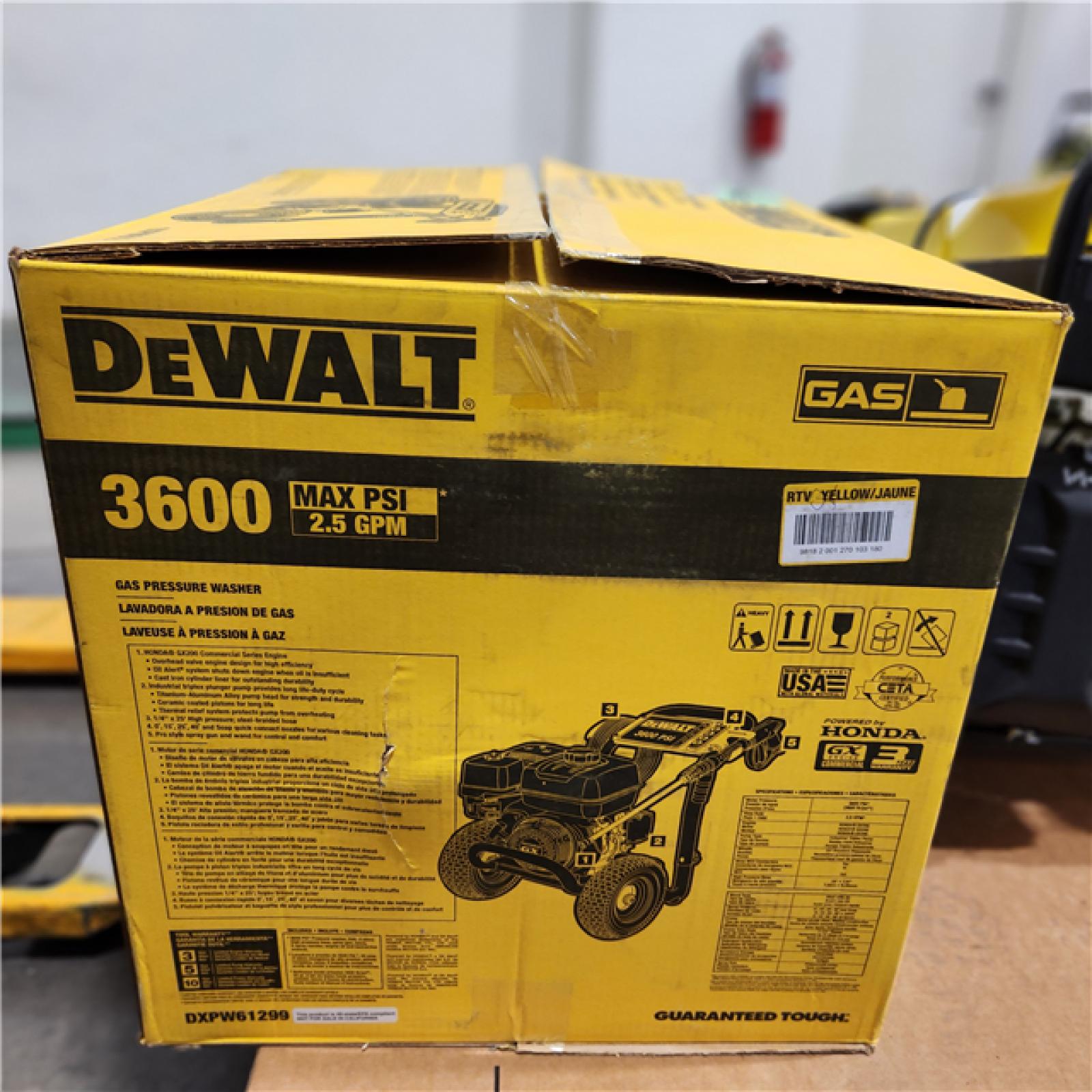 Dallas Location - As-Is DEWALT DXPW61299 3600 PSI 2.5 GPM Gas Pressure Washer