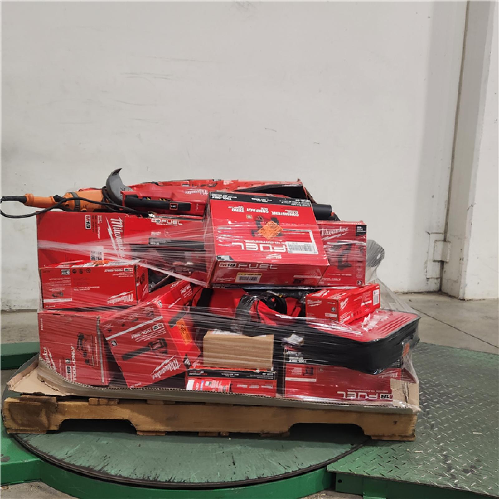 Dallas Location - As-Is MILWAUKEE Tool Pallet