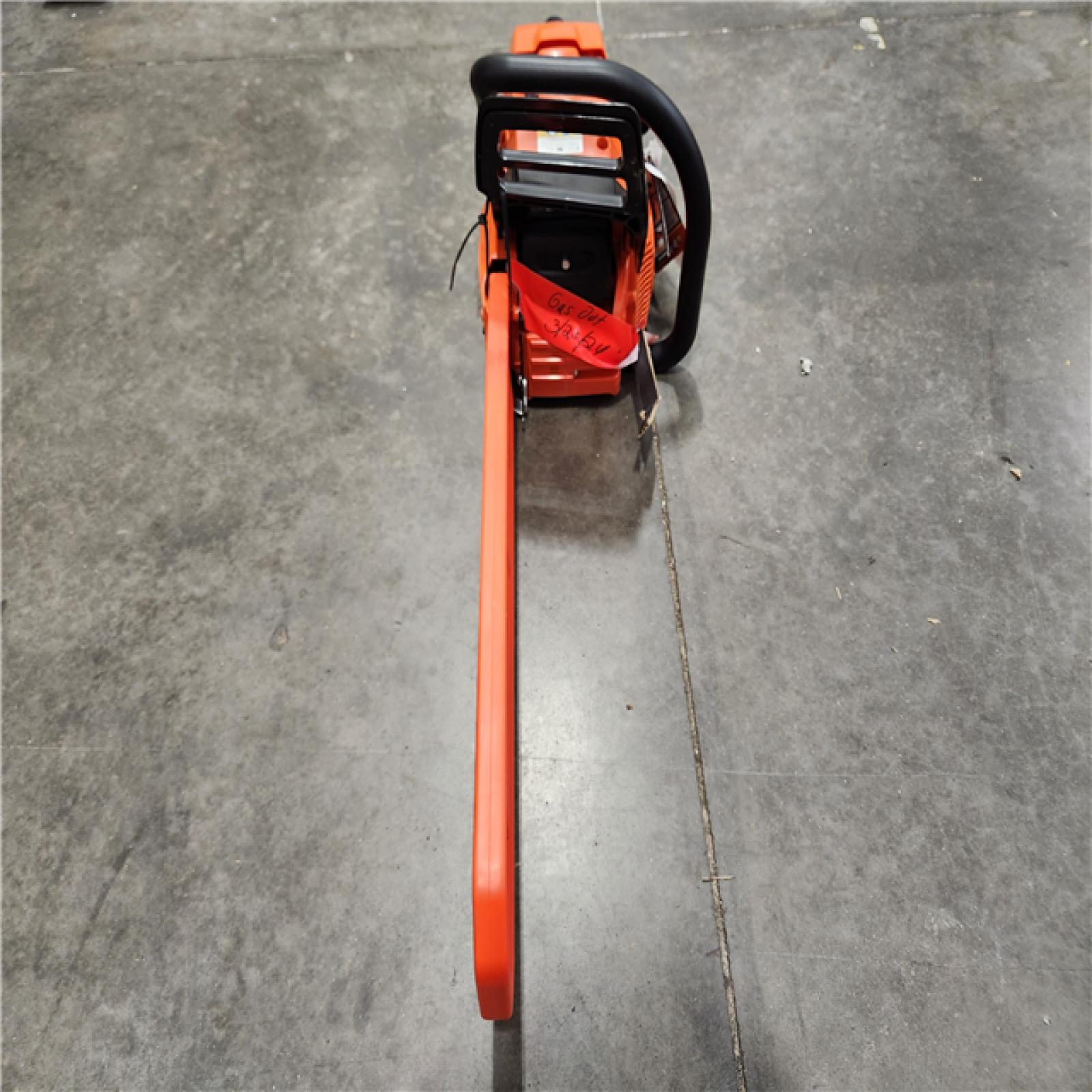 LIKE NEW- ECHO 20 in. 59.8 Cc Gas 2-Stroke Cycle Chainsaw