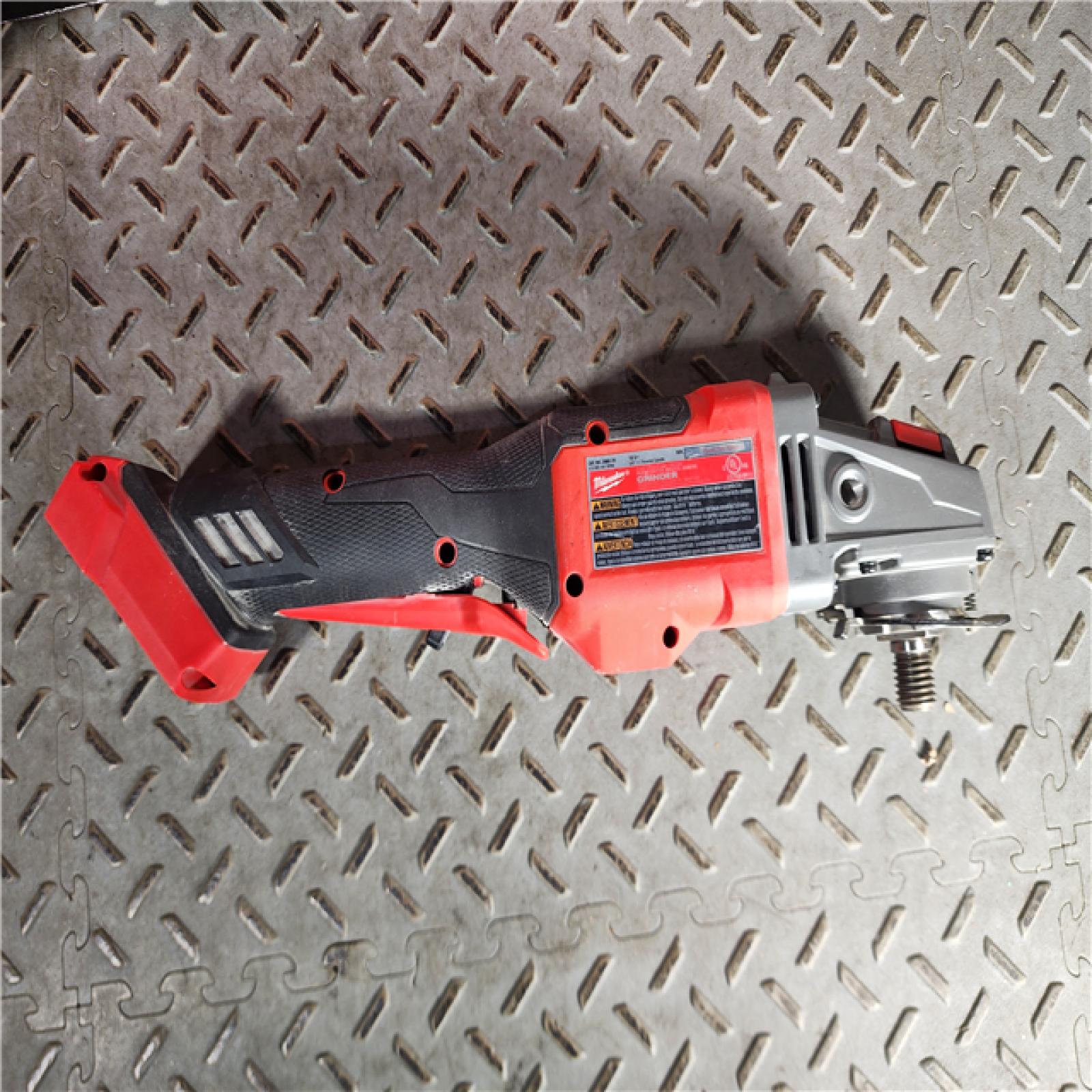 HOUSTON LOCATION - AS-IS Milwaukee 18V M18 FUEL Lithium-Ion Brushless Cordless Braking Grinder Paddle Switch (Tool Only)