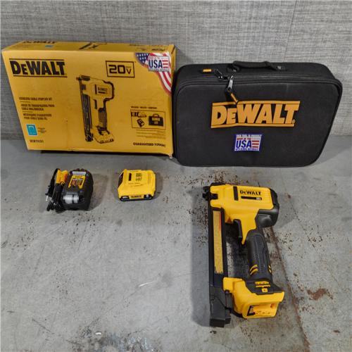 HOUSTON LOCATION - AS-IS (APPEARS LIKE NEW) Dewalt 20-Volt MAX Cordless Cable Stapler Kit