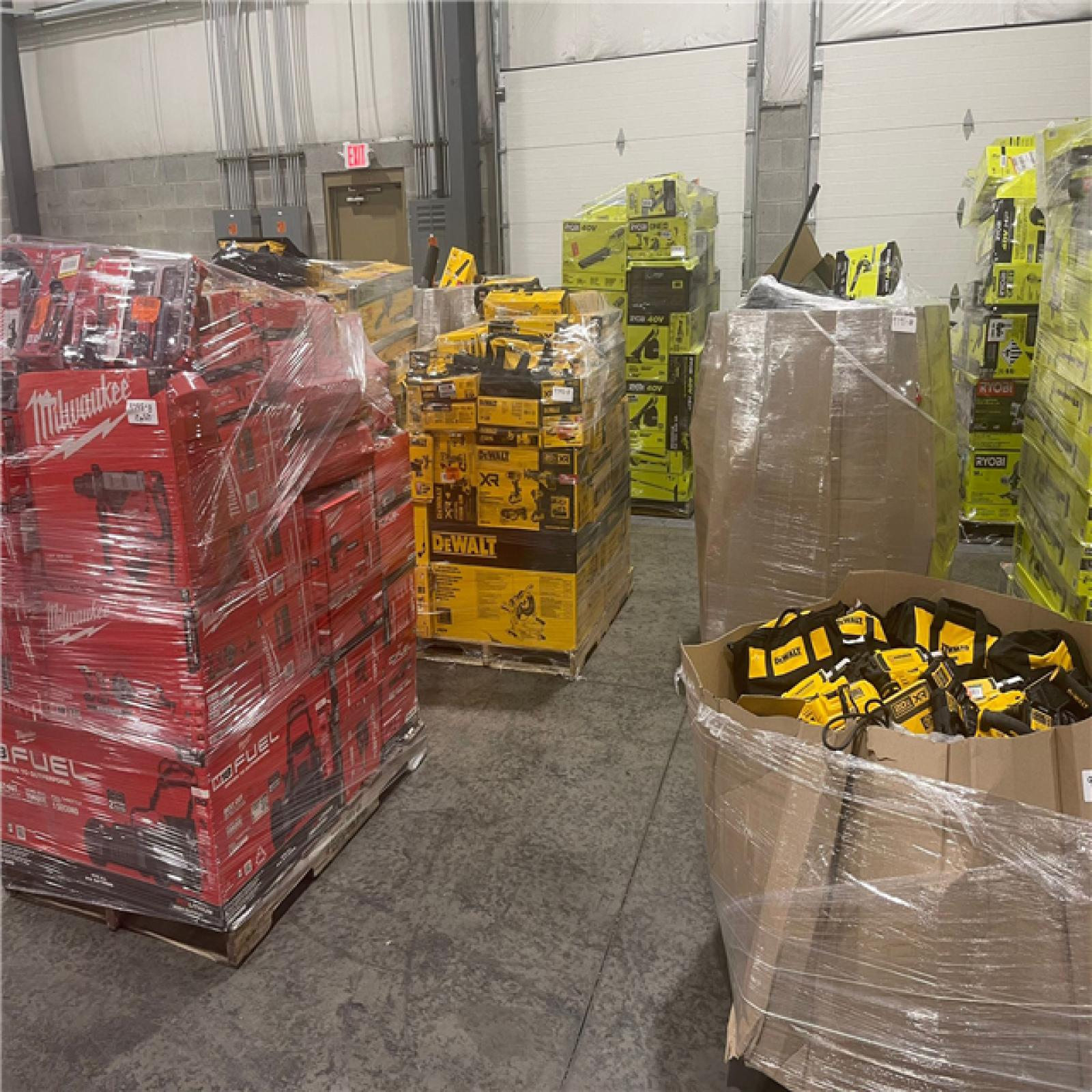 Pittston Location As-Is Power Tools Partial Truckload (10 pallets) 9795-B