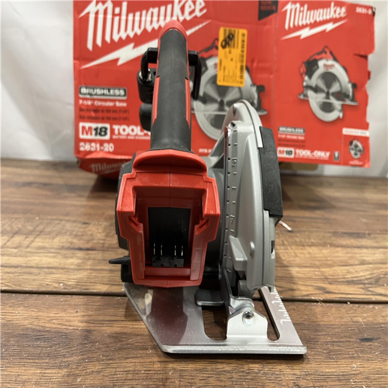 AS IS Milwaukee M18 7-1/4  18V Brushless Circular Saw 2631-20 (Bare Tool)