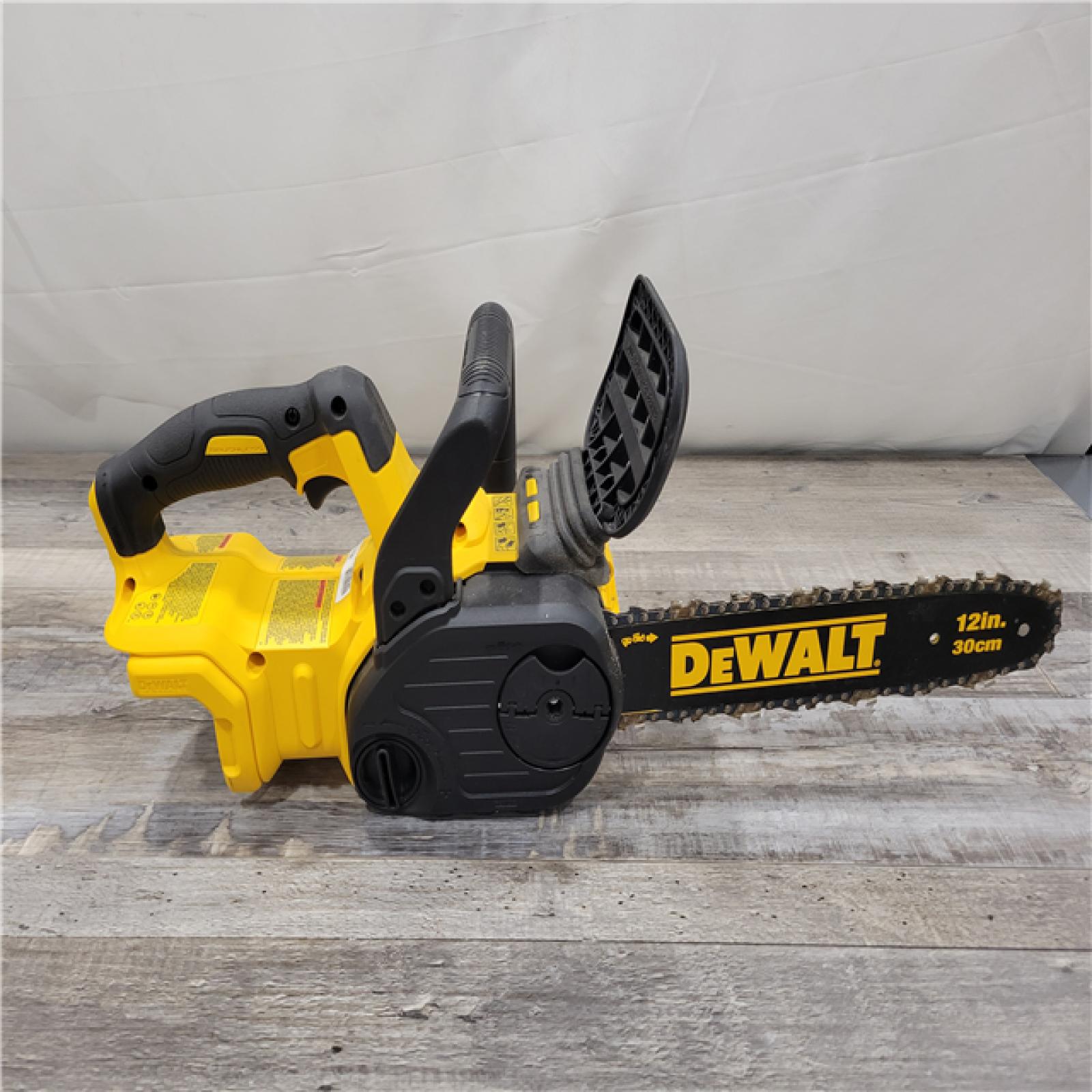 AS-IS DEWALT 20V MAX Brushless Cordless 12in. Chainsaw Kit