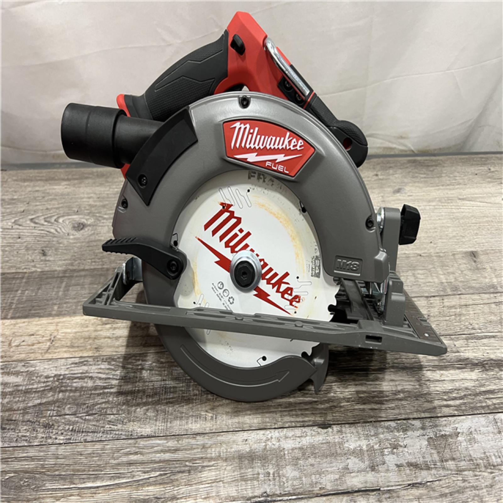 AS-IS Milwaukee M18 FUEL 7-1/4 Circular Saw