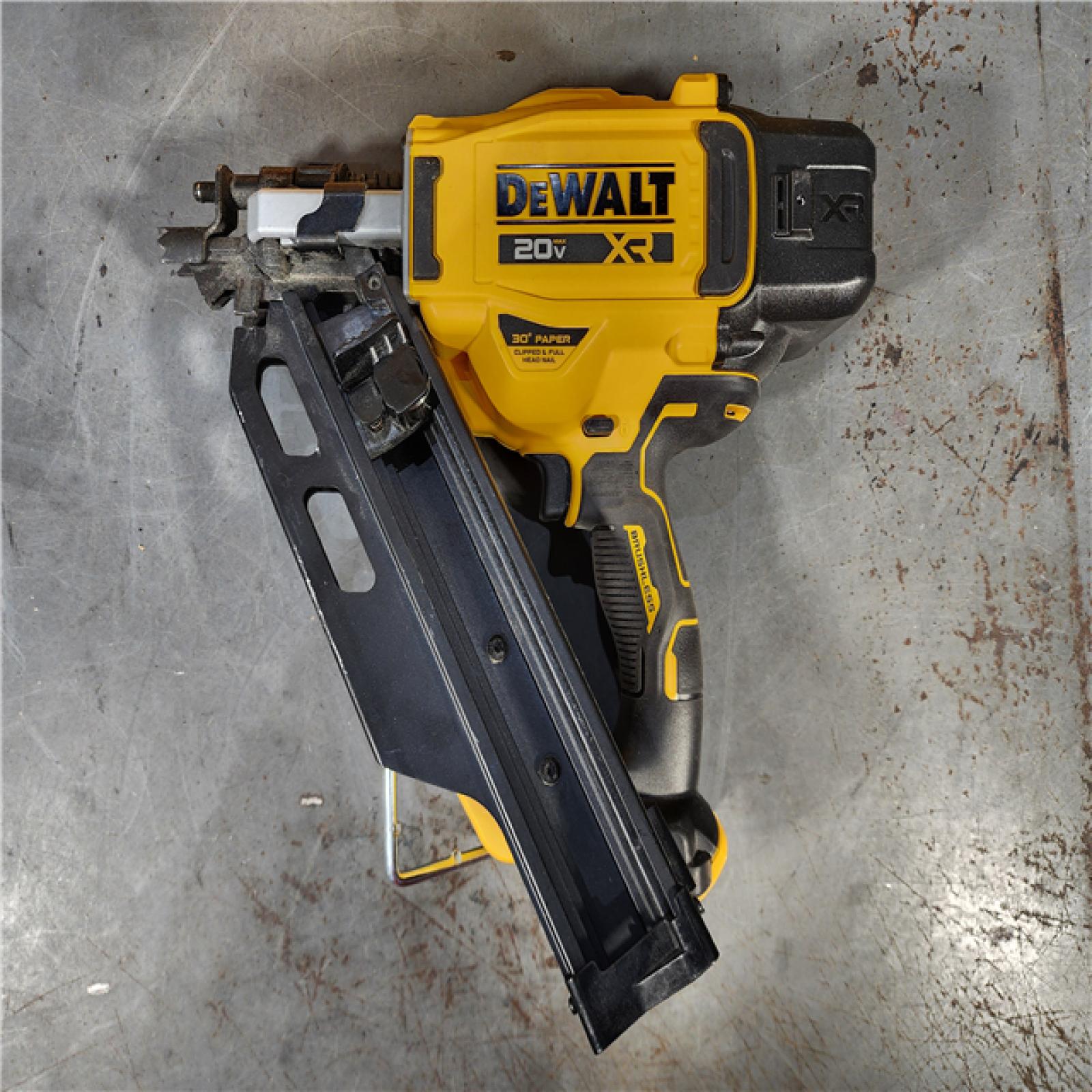 HOUSTON LOCATION - AS-IS DEWALT 20-Volt 30Â° Cordless Framing Nailer (Tool-Only)