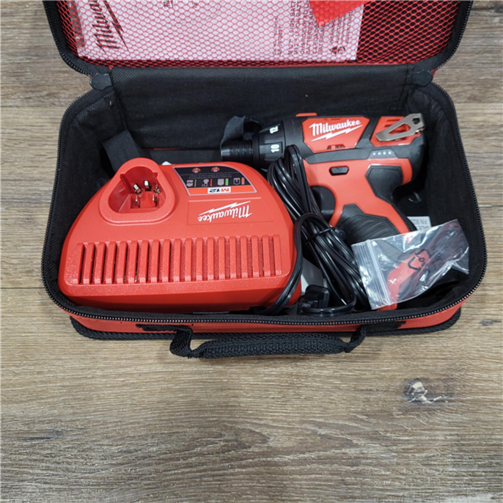 AS-IS Milwaukee 2401-22 - M12 12V Cordless Screwdriver Kit