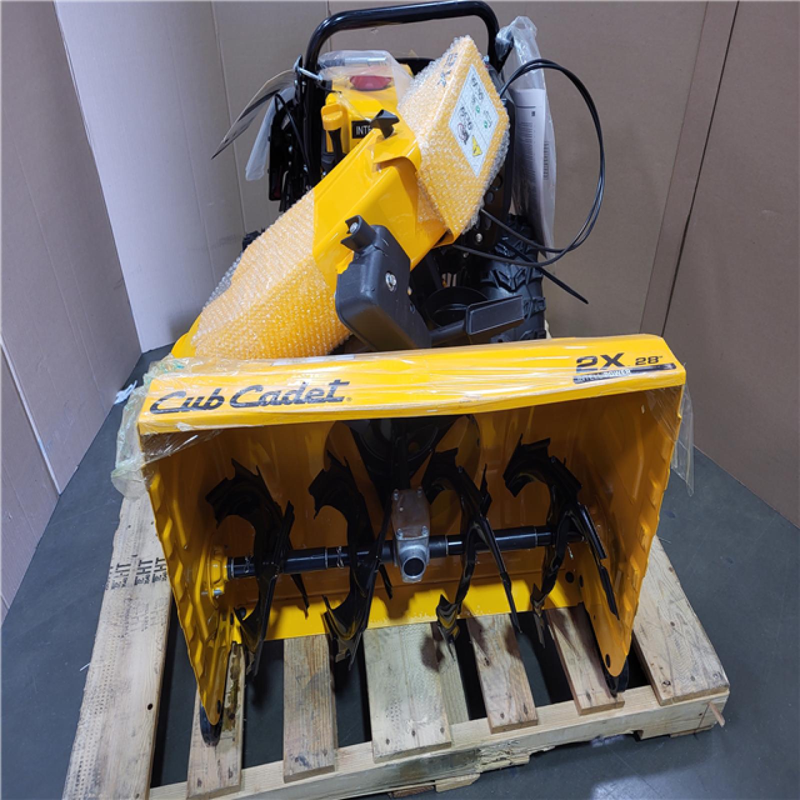 California AS-IS Cub Cadet Snow Blower