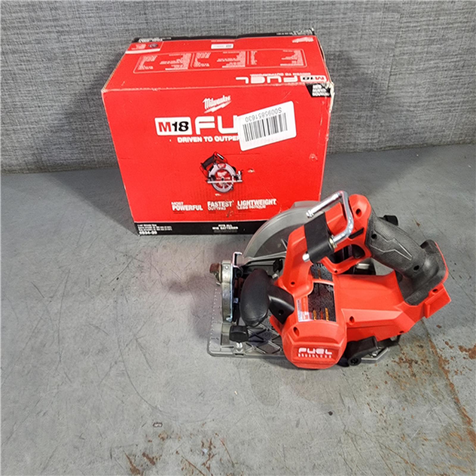 HOUSTON LOCATION - AS-IS Milwaukee M18 FUEL 18V Lithium-Ion Brushless Cordless 7-1/4 in. Circular Saw (Tool-Only)