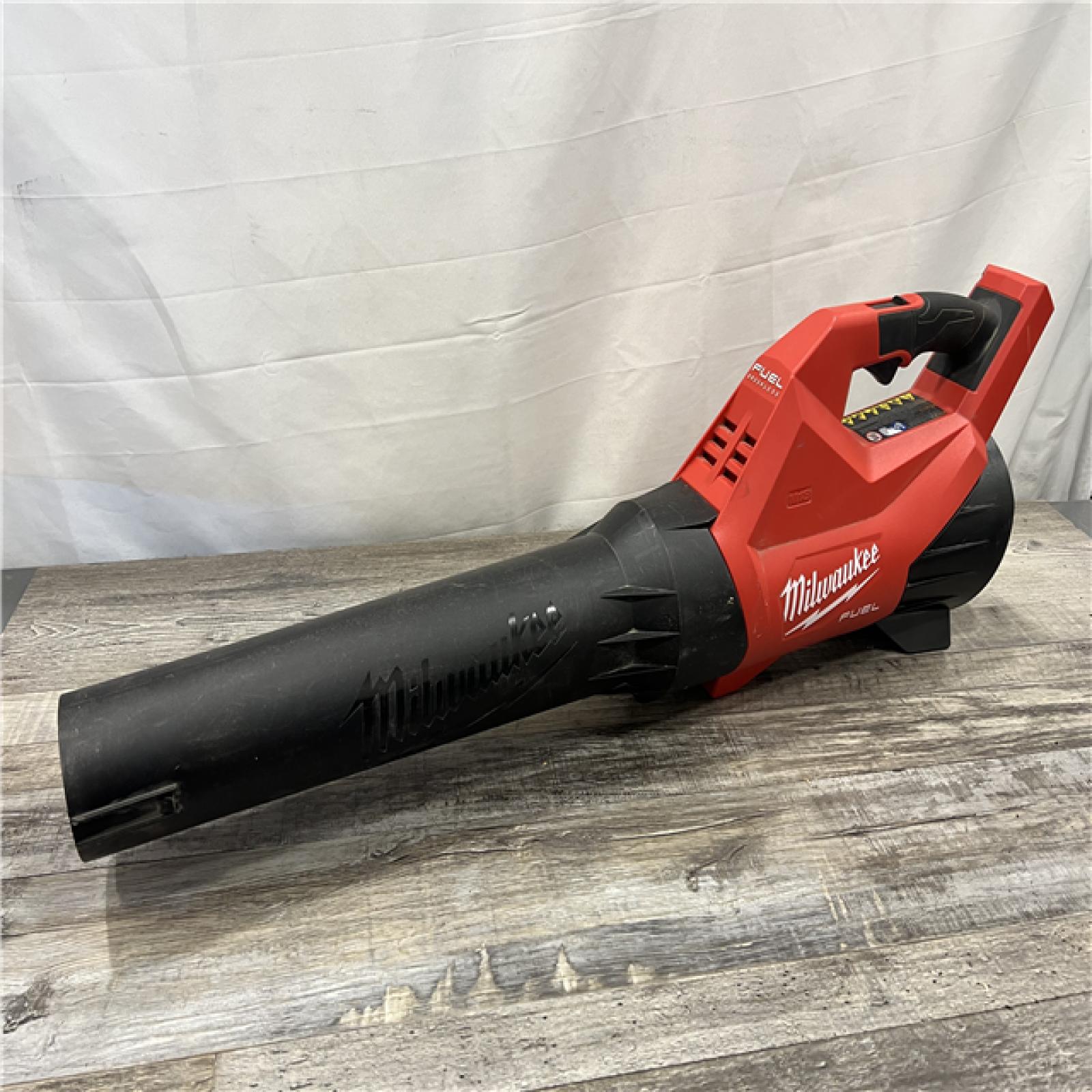 AS-IS Milwaukee M18 FUEL 18V Lithium-Ion Brushless Cordless Handheld Blower (Tool-Only)