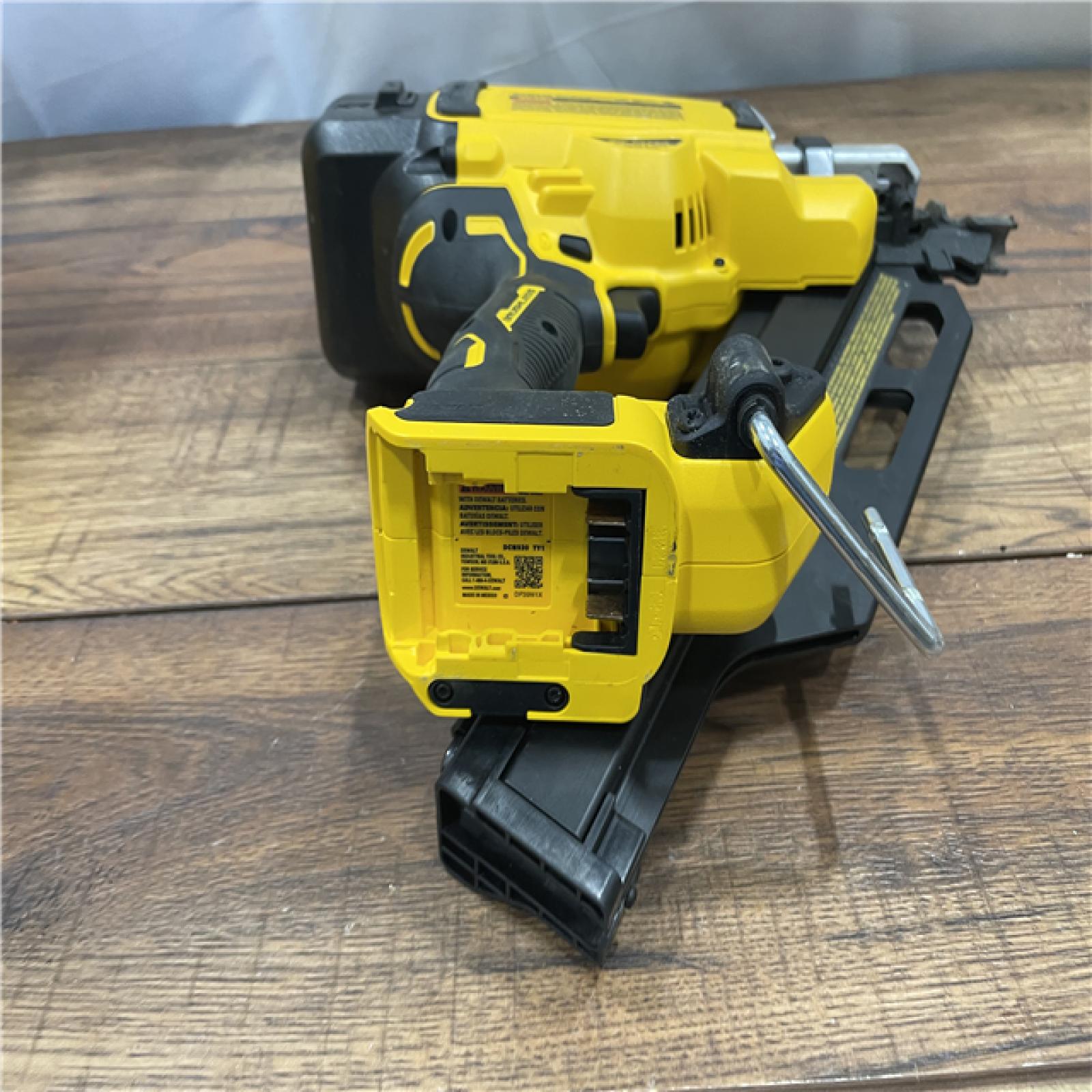 AS-IS DEWALT 20-Volt 30Â° Cordless Framing Nailer (Tool-Only)