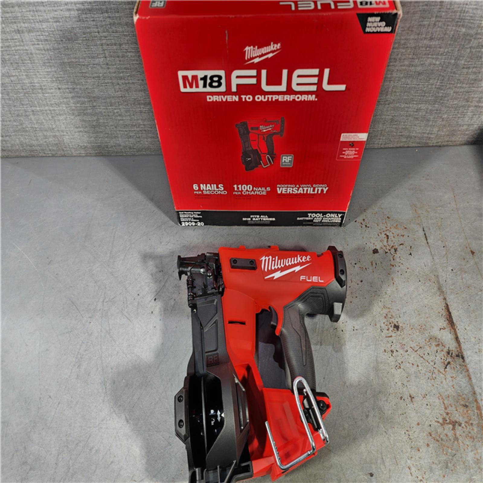 HOUSTON LOCATION - AS-IS (APPEARS LIKE NEW) M18 FUEL 18-Volt Lithium-Ion Brushless Cordless Coil Roofing Nailer (Tool Only)