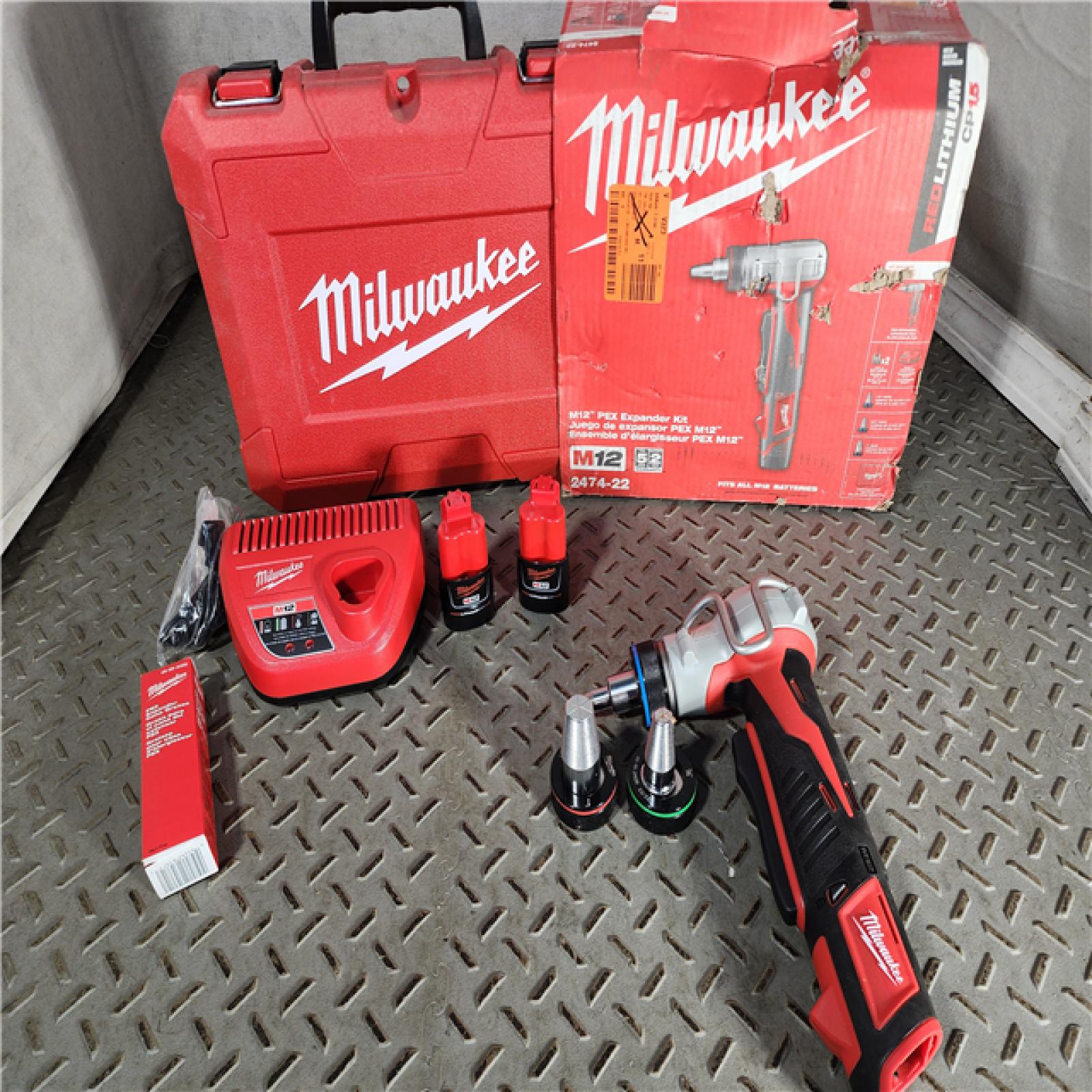 HOUSTON LOCATION - AS-IS (APPEARS LIKE NEW) M12 12-Volt Lithium-Ion Cordless PEX Expansion Tool Kit with (2) 1.5 Ah Batteries, (3) Expansion Heads and Hard Case