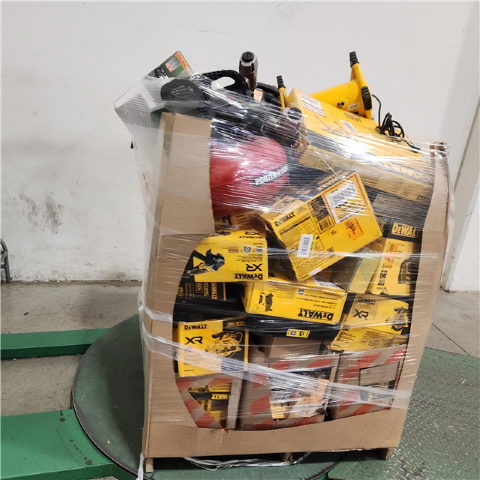 Dallas Location - As-Is DEWALT Tool Pallet