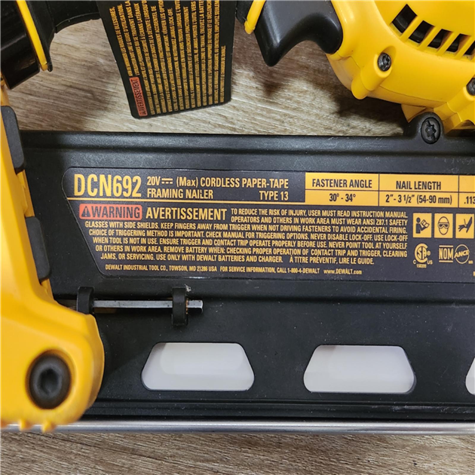 Phoenix Location Appears NEW DEWALT 20V MAX XR Lithium-Ion Cordless Brushless 2-Speed 30° Paper Collated Framing Nailer with 4.0Ah Battery and Charger