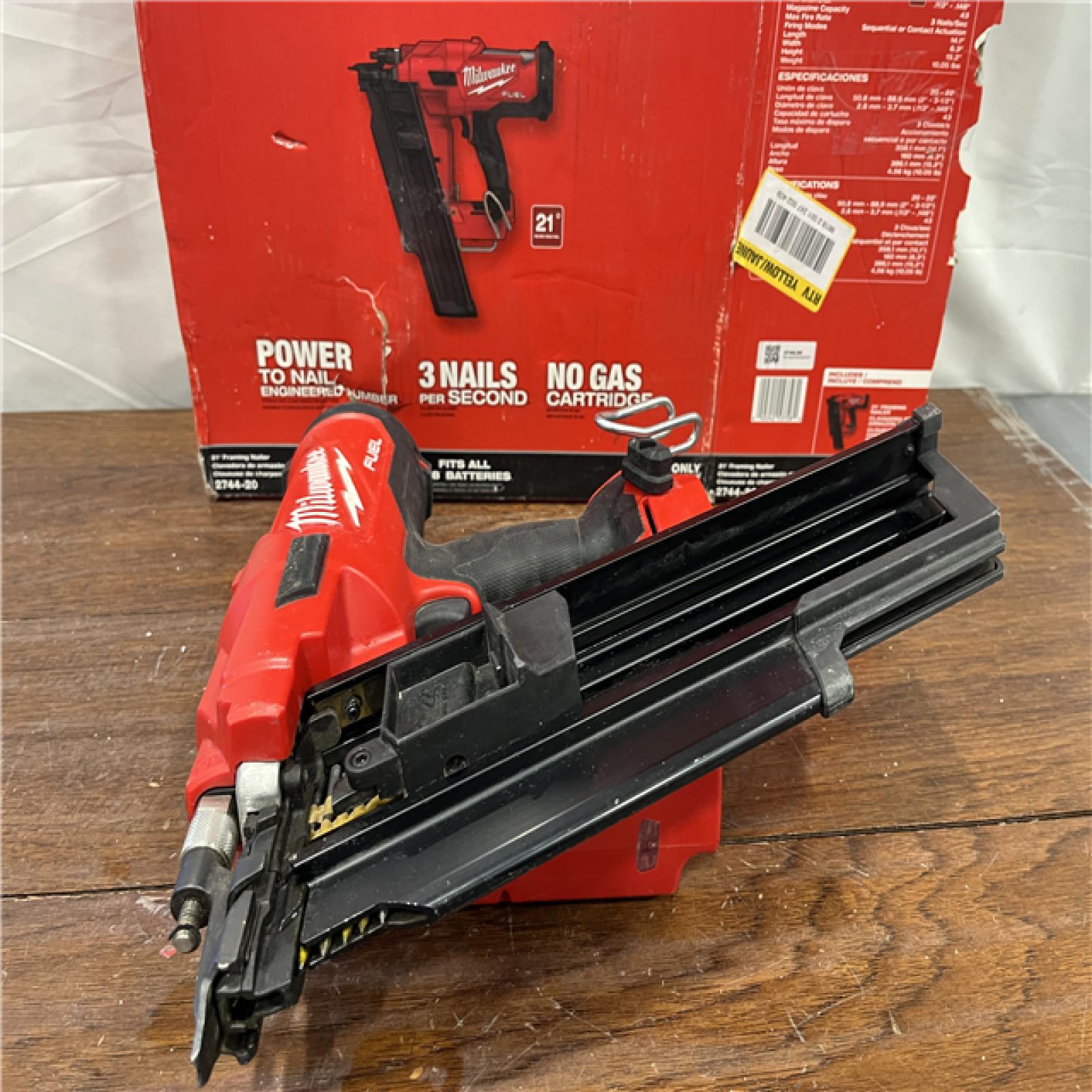 AS-ISMilwaukee 2744-20 M18 FUEL 3-1/2 in. 18-Volt 21-Degree Lithium-Ion Brushless Cordless Framing Nailer (Tool-Only) (Refurbished)