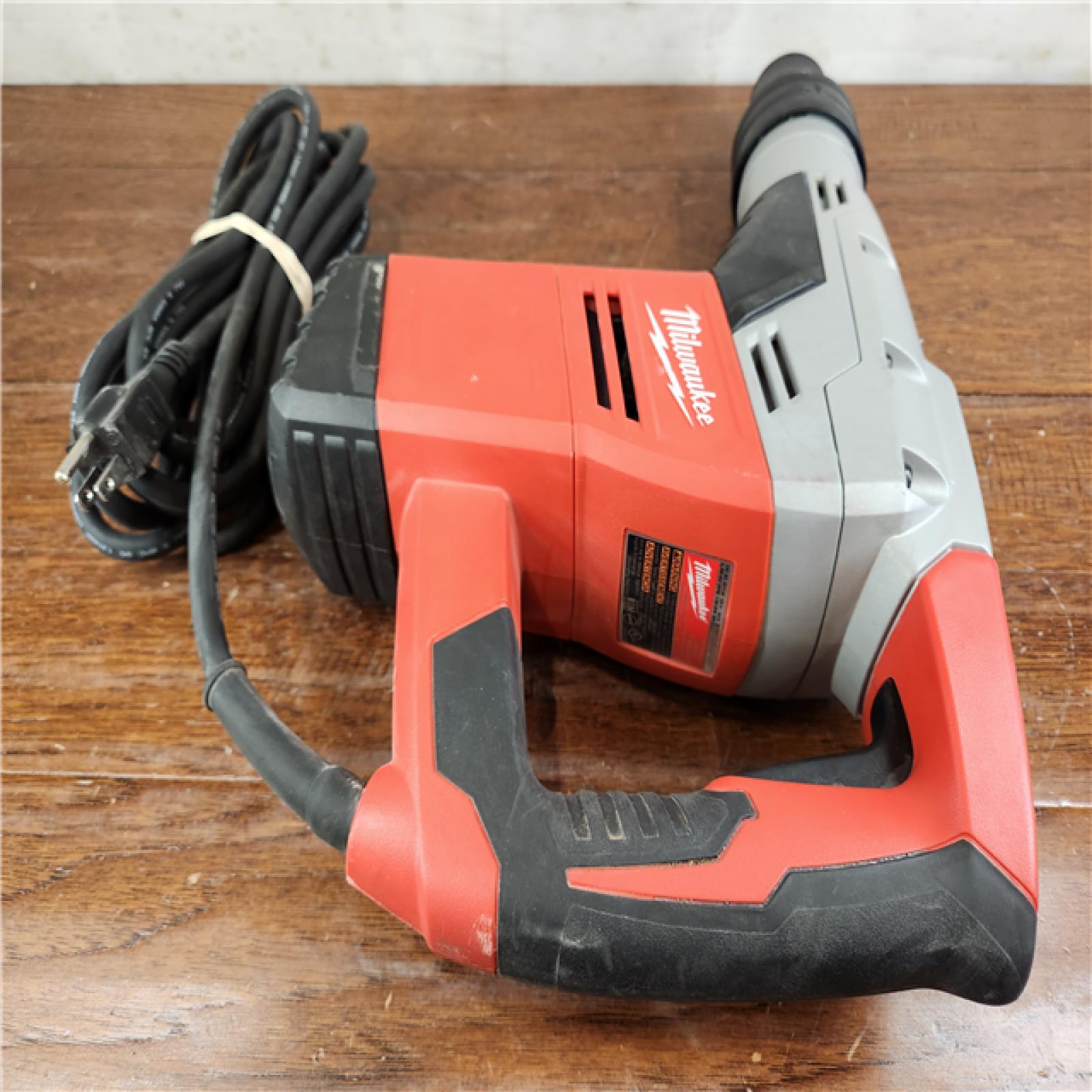 AS-IS Milwaukee 15Amp 1-9/16 in. Corded SDS-Max Rotary Hammer