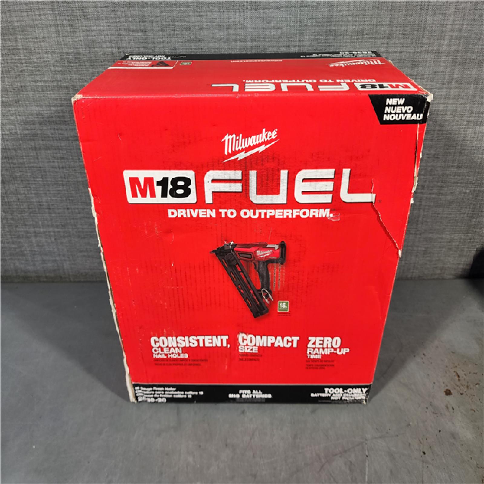 HOUSTON LOCATION - AS-IS Milwaukee 2839-20 M18 FUEL 15 Ga. 18 Volt Brushless Angled Finish Nailer (TOOL ONLY)