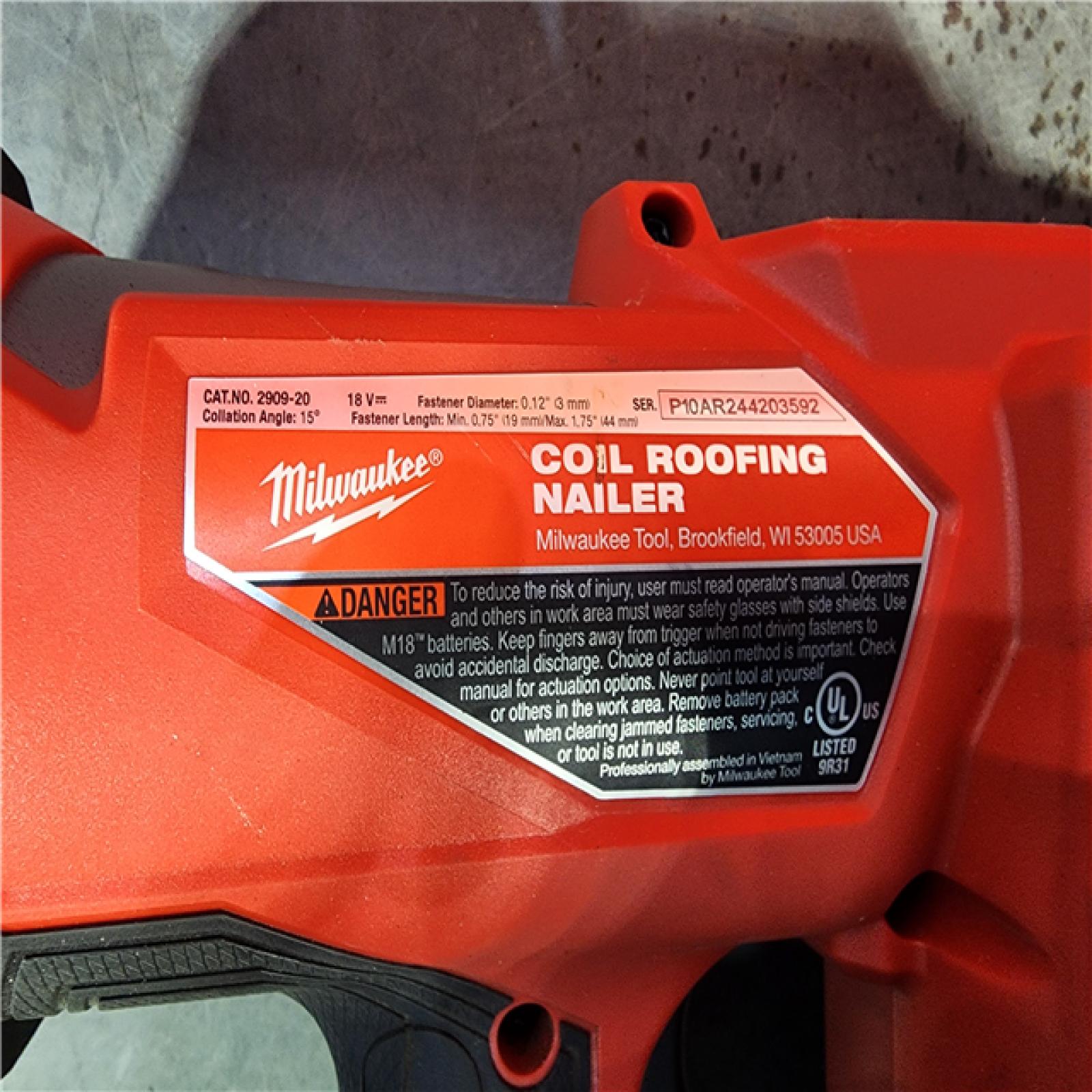 HOUSTON LOCATION - AS-IS (APPEARS LIKE NEW) M18 FUEL 18-Volt Lithium-Ion Brushless Cordless Coil Roofing Nailer (Tool Only)