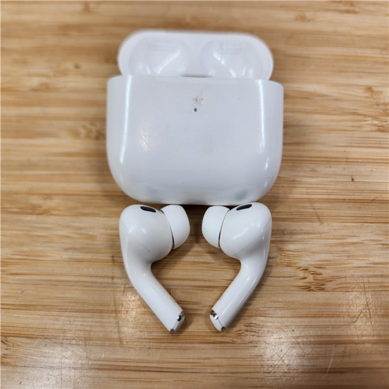 AS-IS  Apple AirPods Pro (2nd Generation)